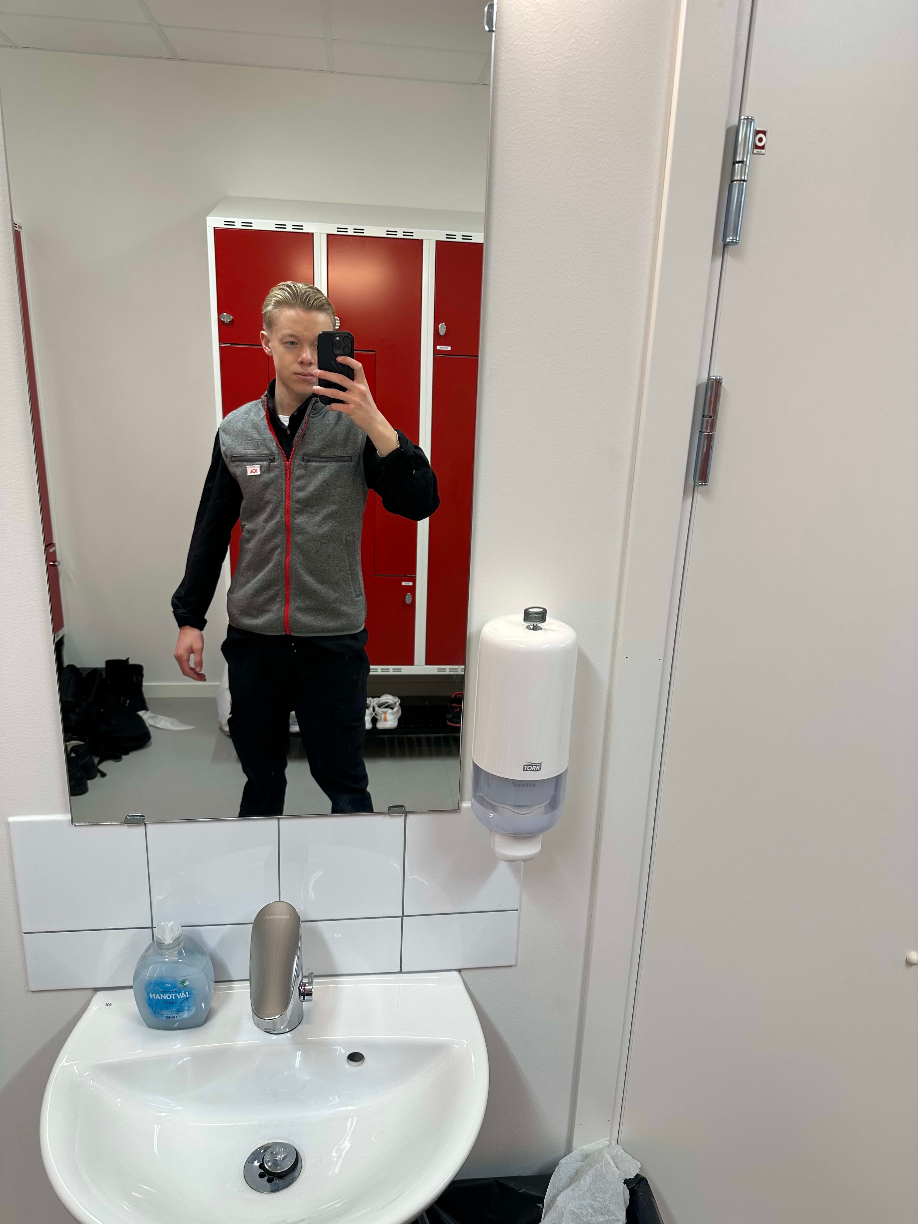 bild 0}