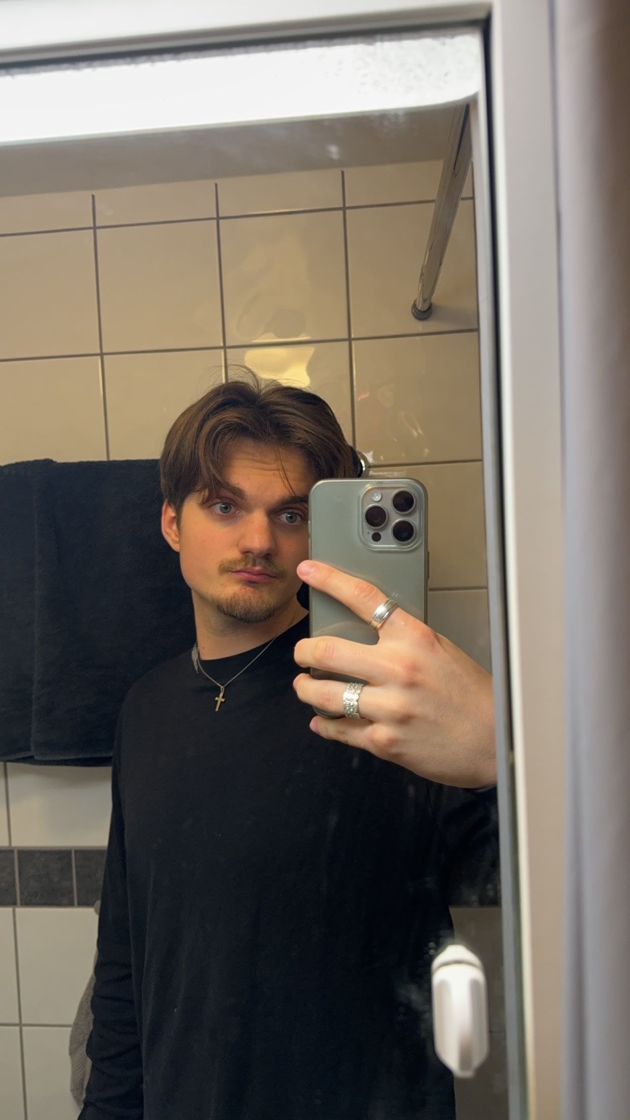 bild 0}