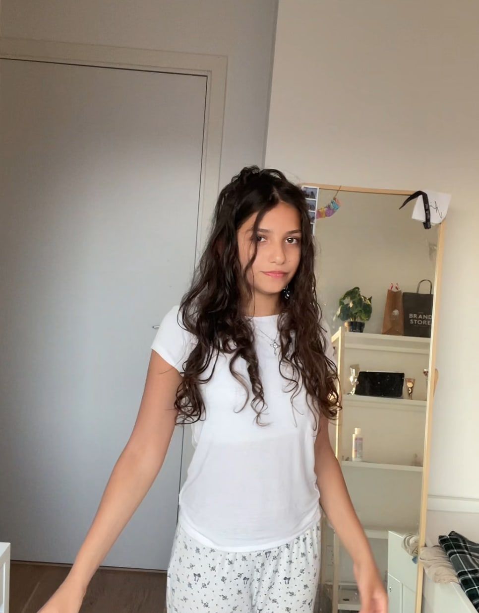 bild 0}