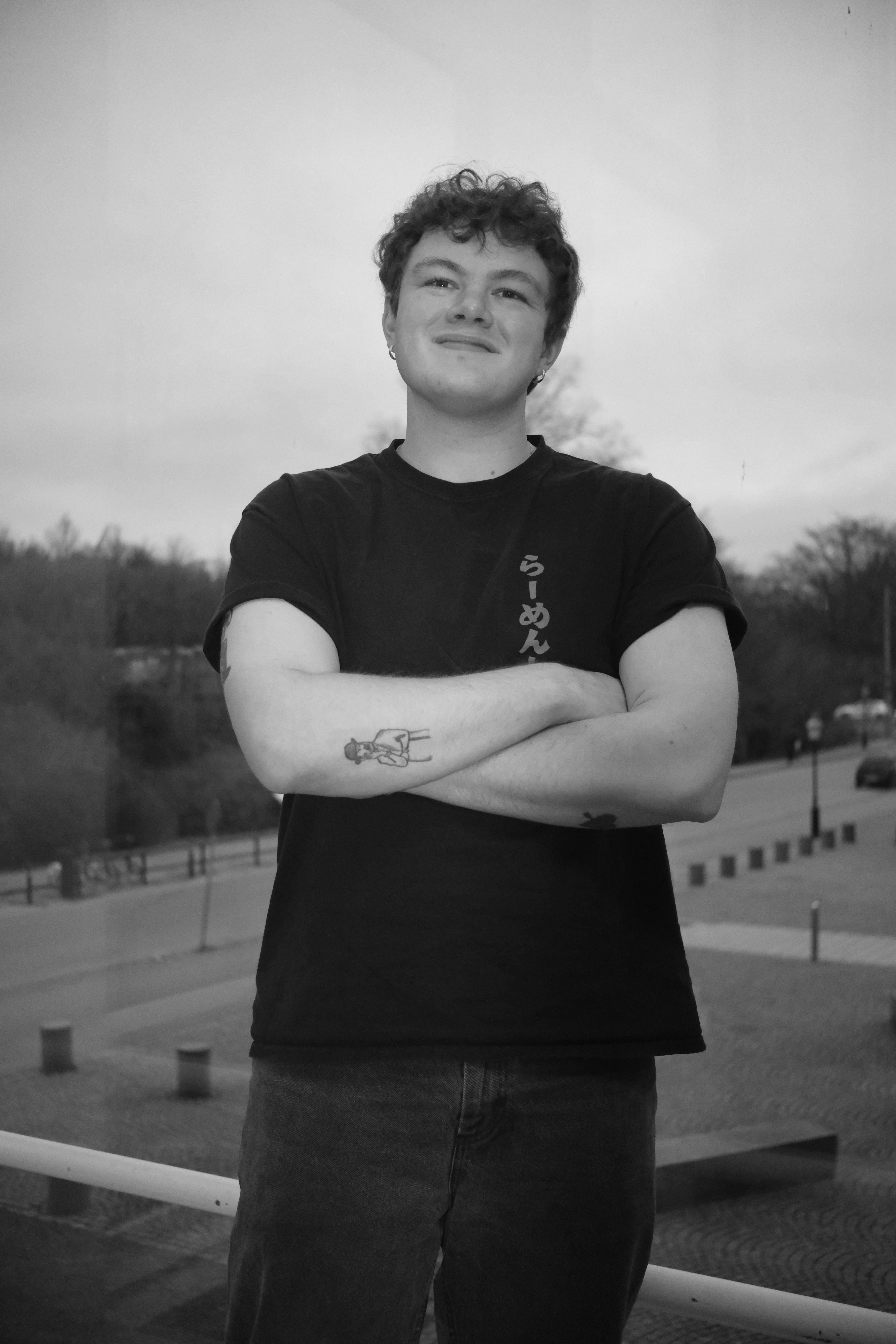 bild 0}
