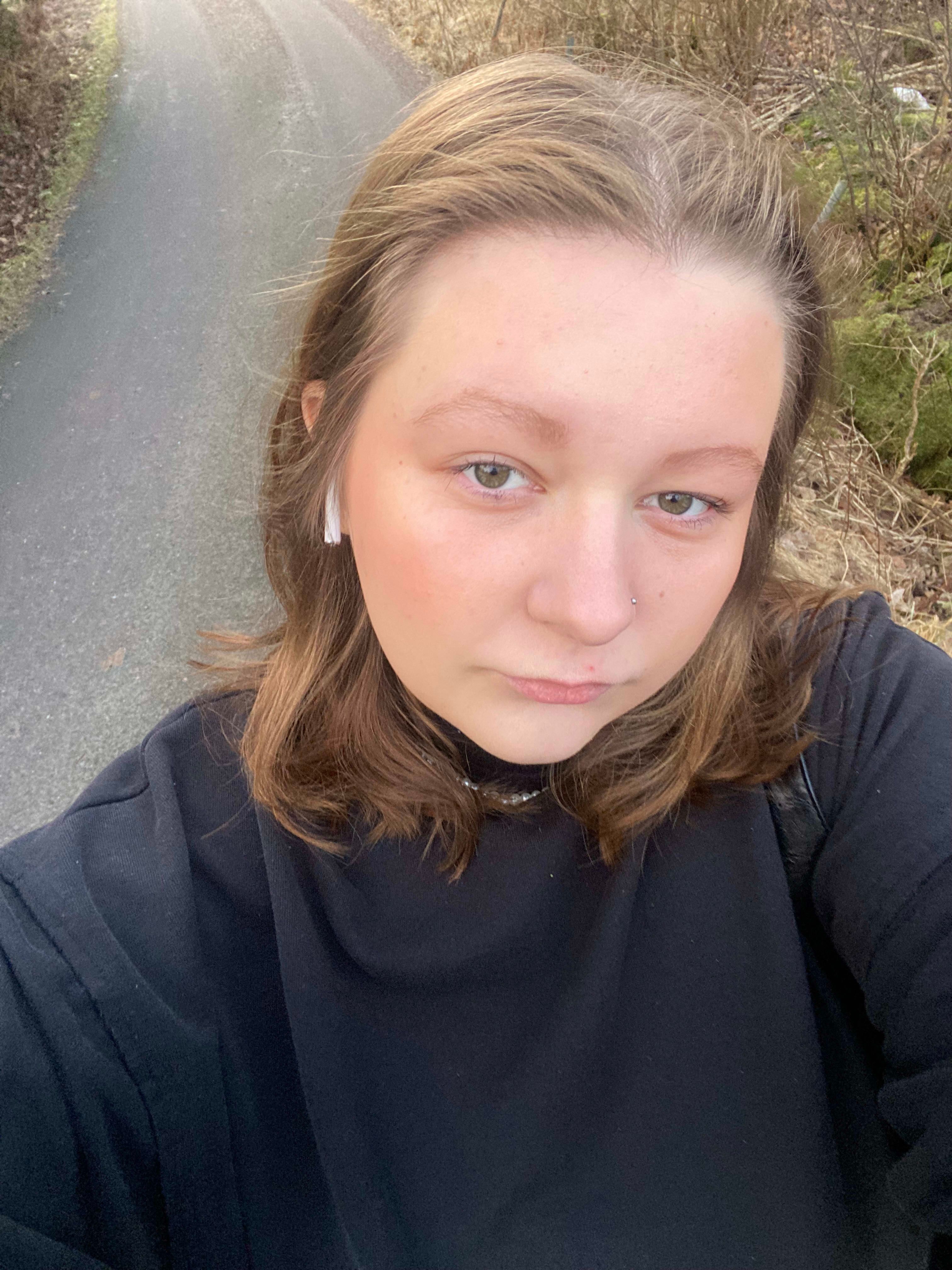 bild 0}
