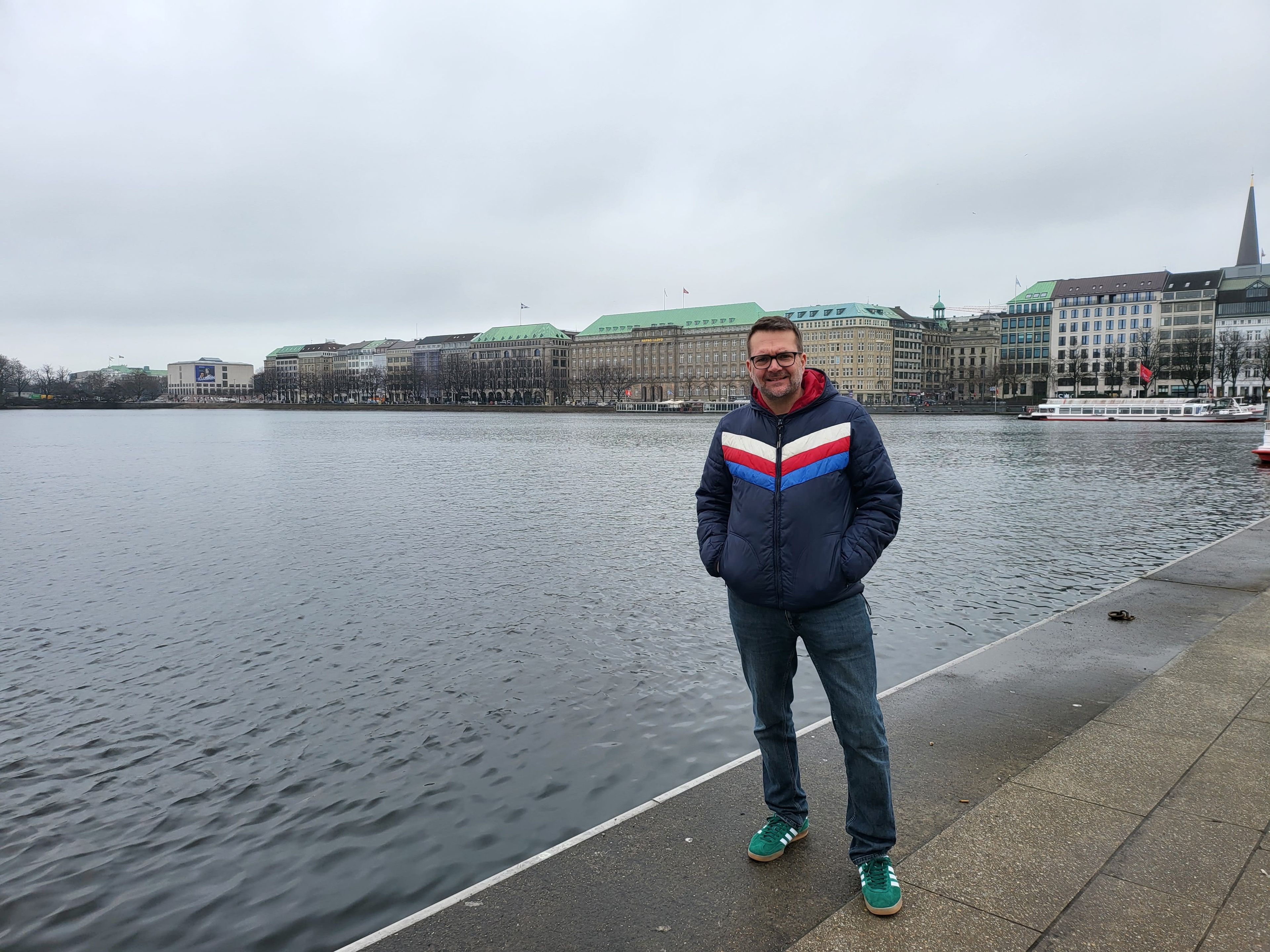 bild 0}