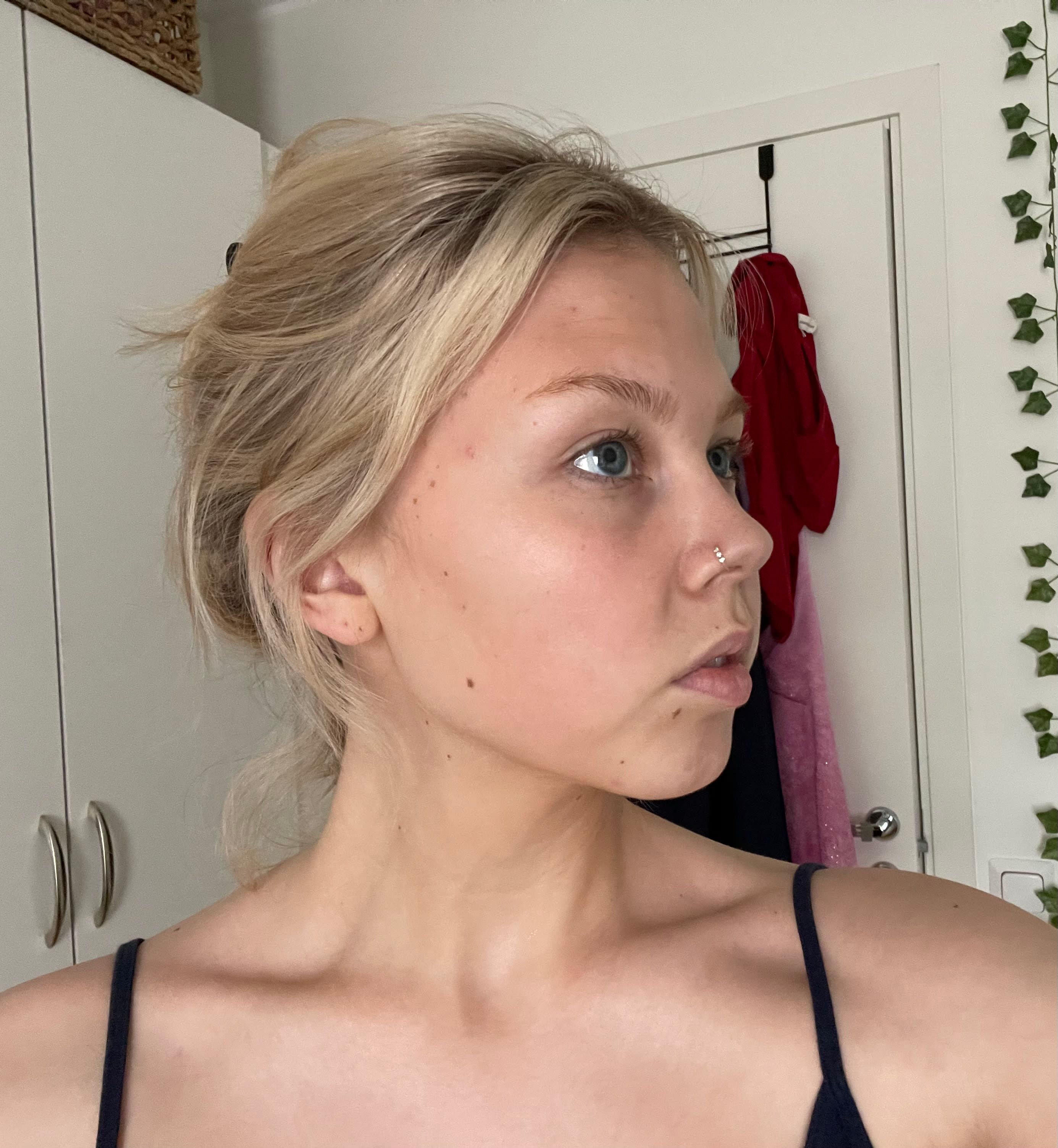 bild 0}