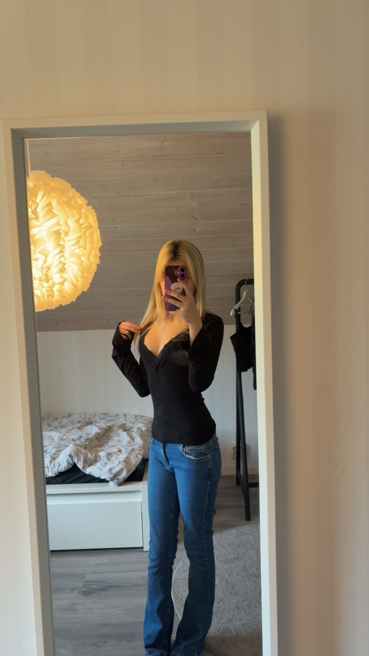 bild 0}