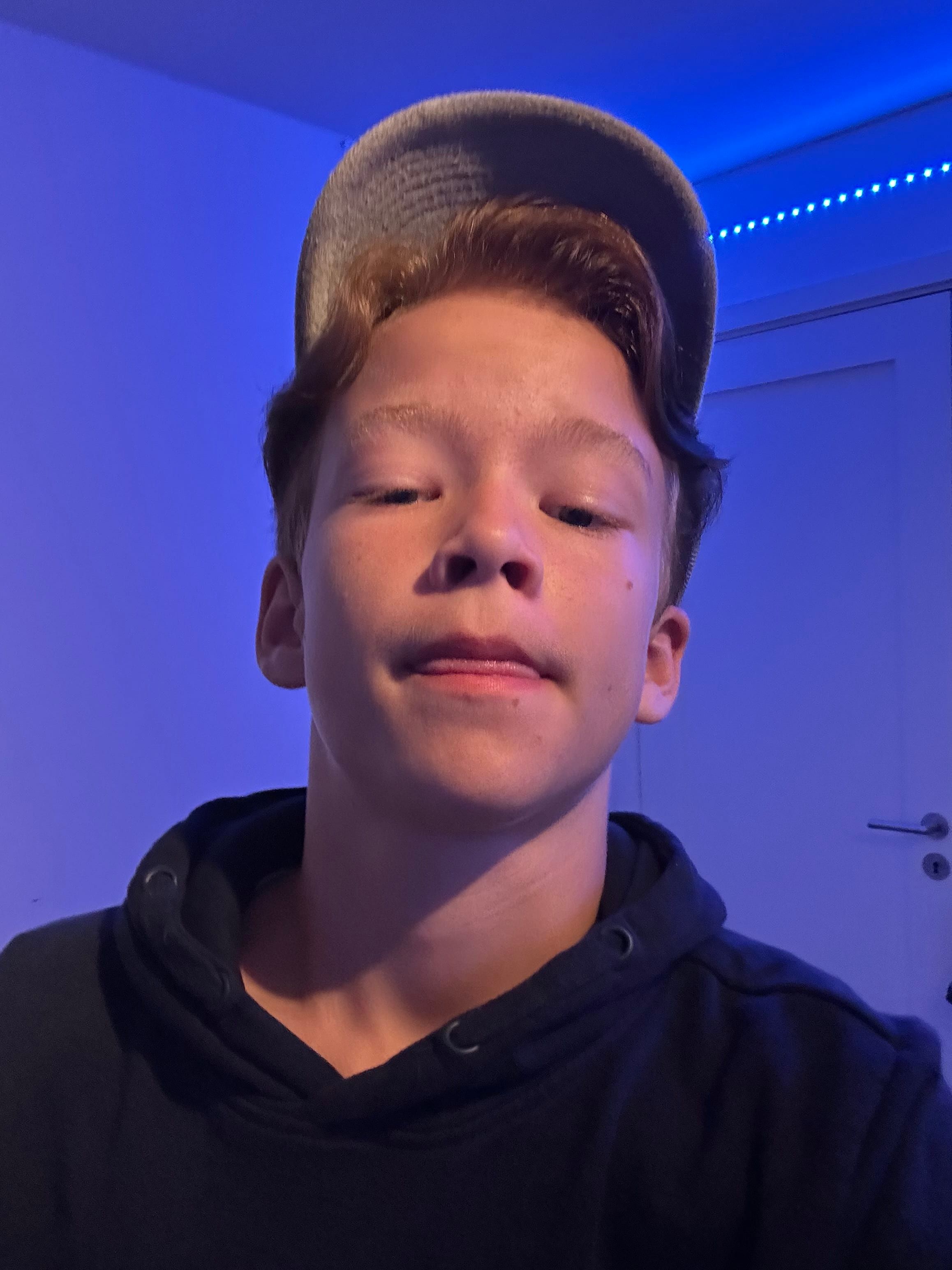 bild 0}
