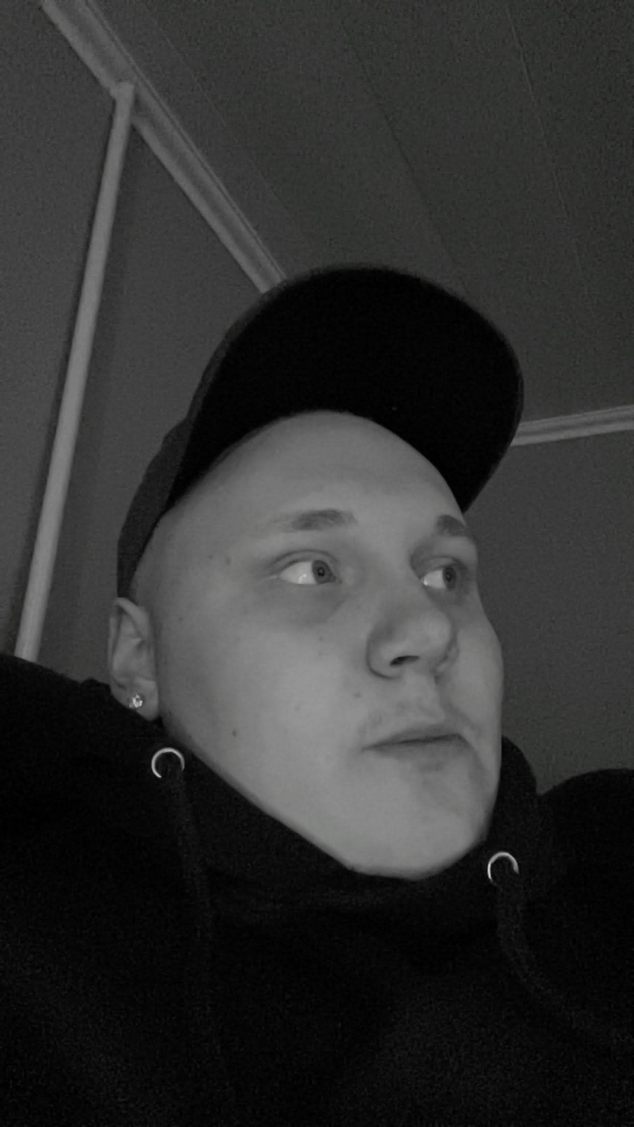 bild 0}