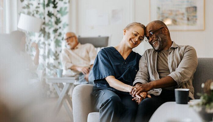 Män & Kvinnor 75+ sökes till fotografering "Äldreboende" – 5 maj, Stockholm