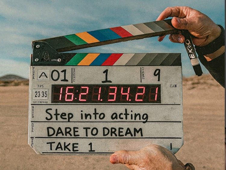 "STEP INTO ACTING" - För dig som är ny  i branschen och vill  satsa på dig själv som skådespelare