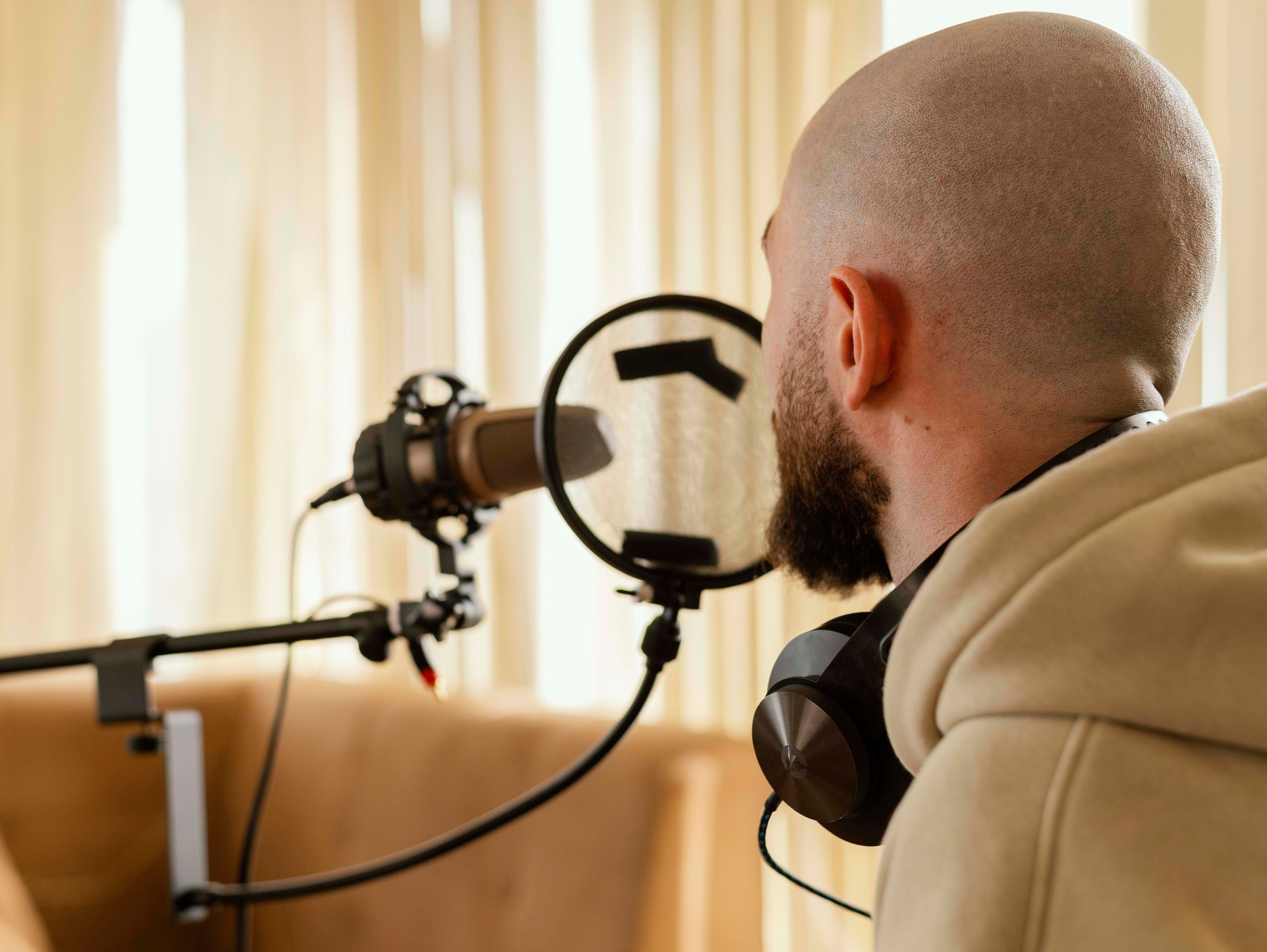 Bli ljudboksinspelare i Sverige, Norge eller Danmark?