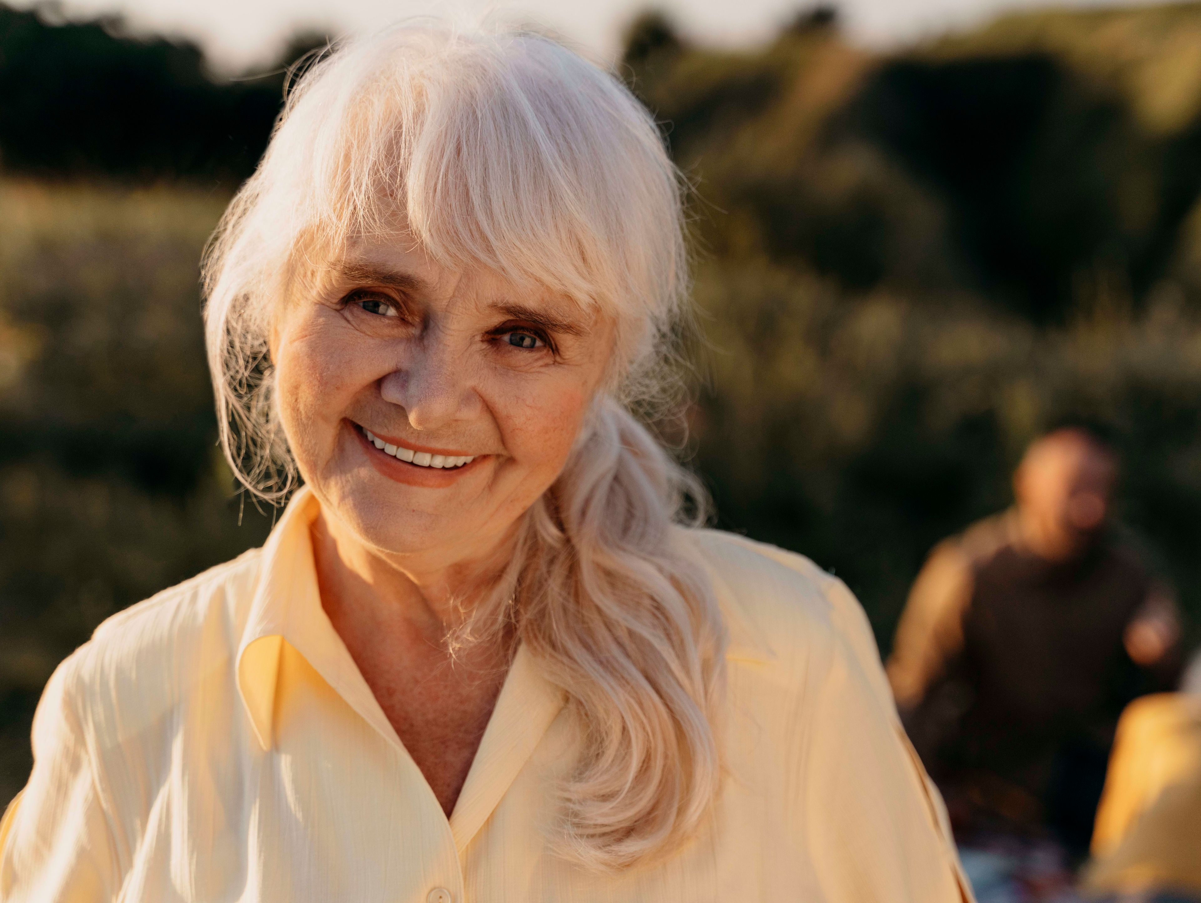 Kvinnor 60-75år som pratar västgötska sökes till rolig sketch/komediserie för SVT.