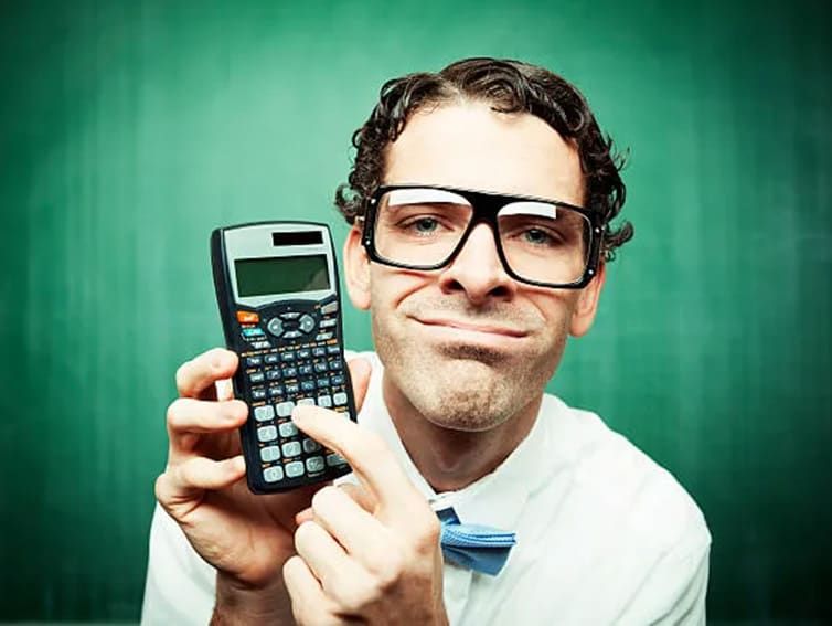 Manlig skådespelare sökes: Roll som ekonomichef till humoristisk sketch!