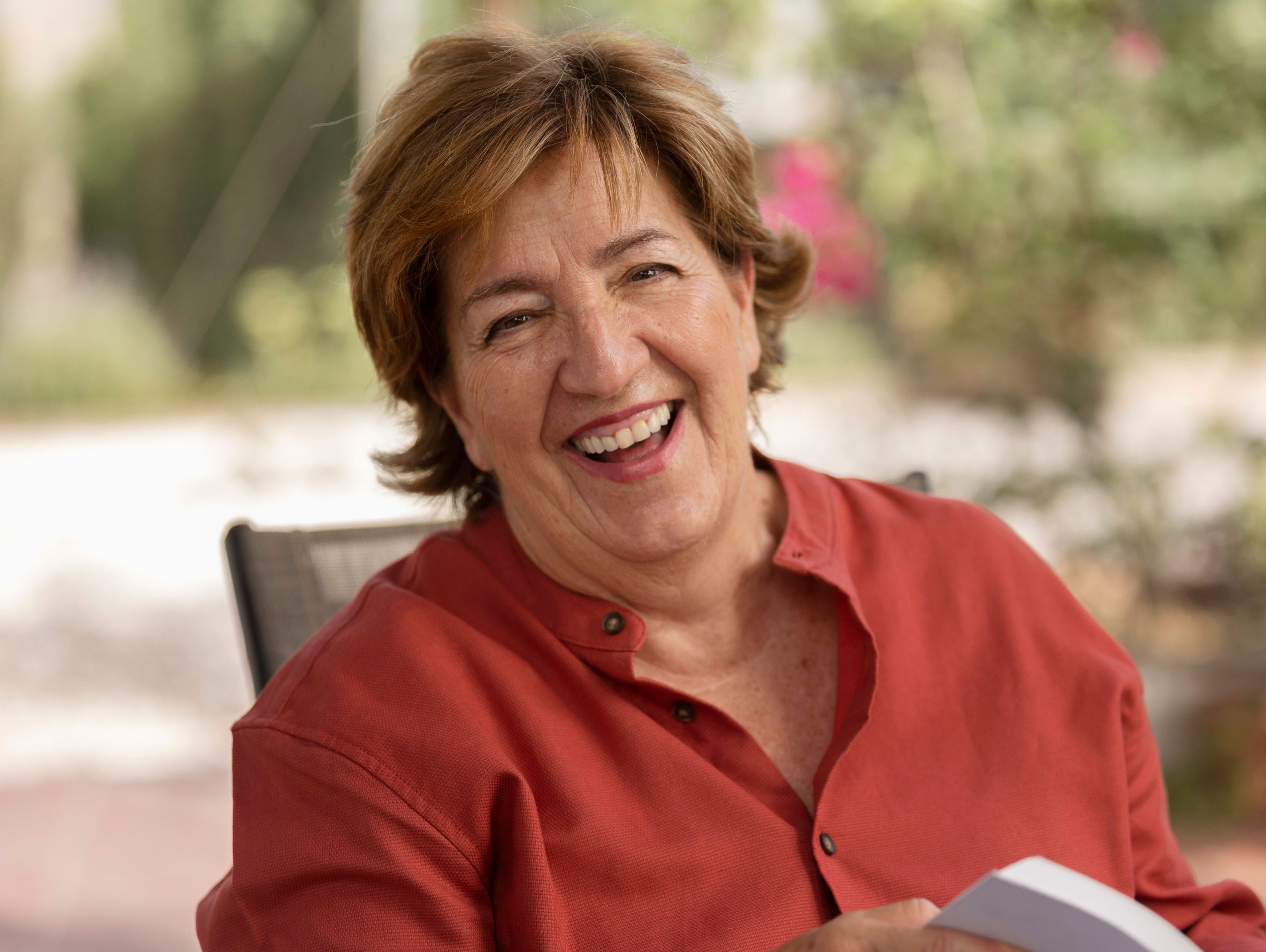 Söker kvinna med utländskt påbrå  i 70-80 årsåldern till en reklaminspelning v.10