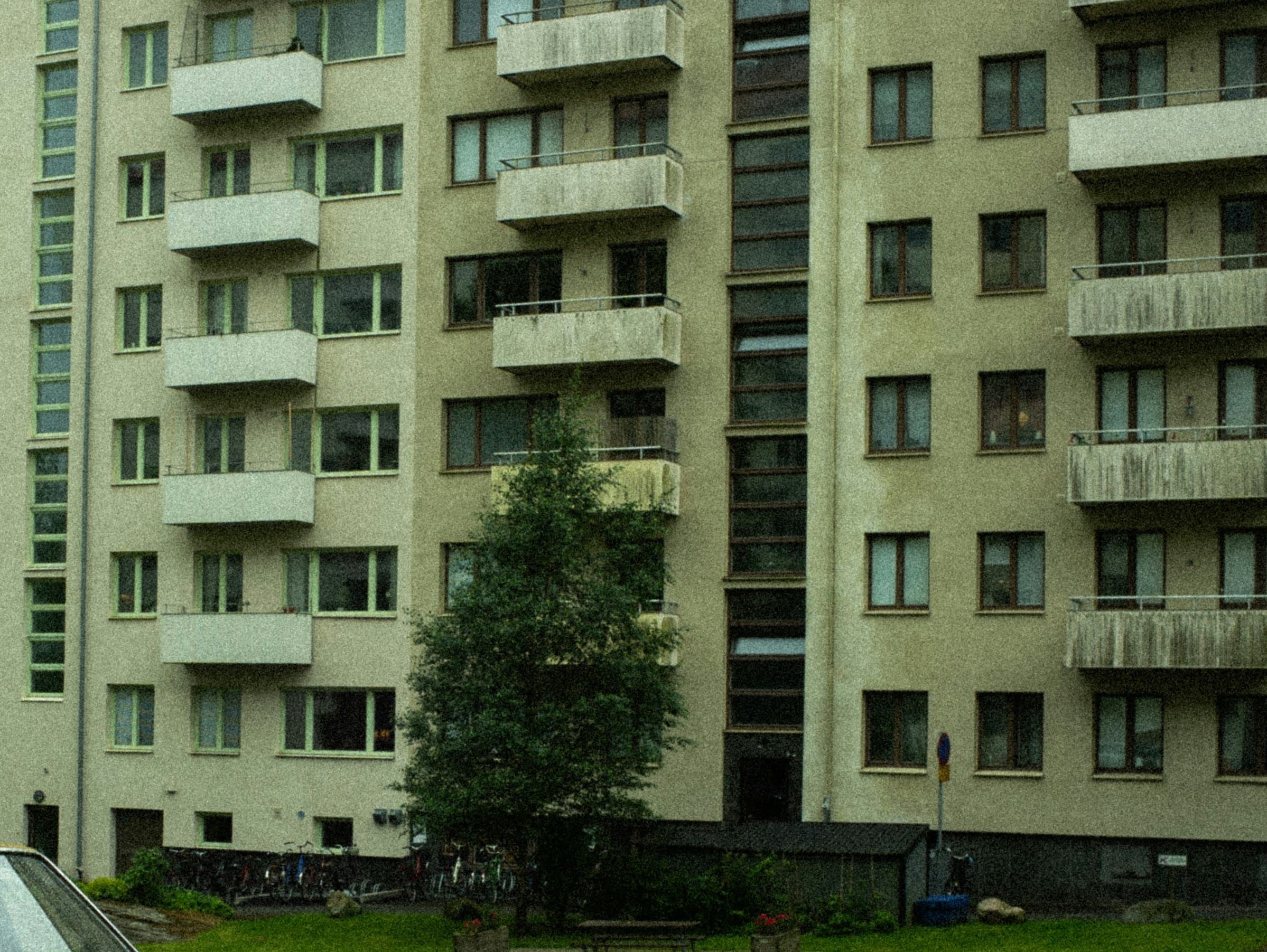 Skådespelare sökes till examenskortfilmen “2028” på Stockholms konstnärliga högskola