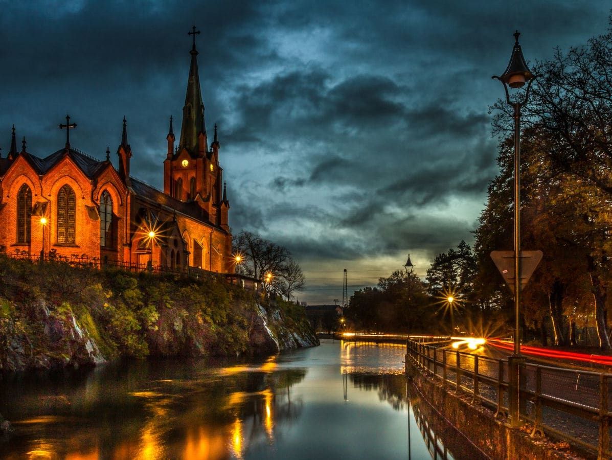 Statister sökes till långfilmsinspelning i Trollhättan med omnejd