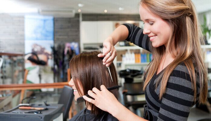 Female Hair Models Needed for Hair Show in Solna - Compensation 1,200 SEK