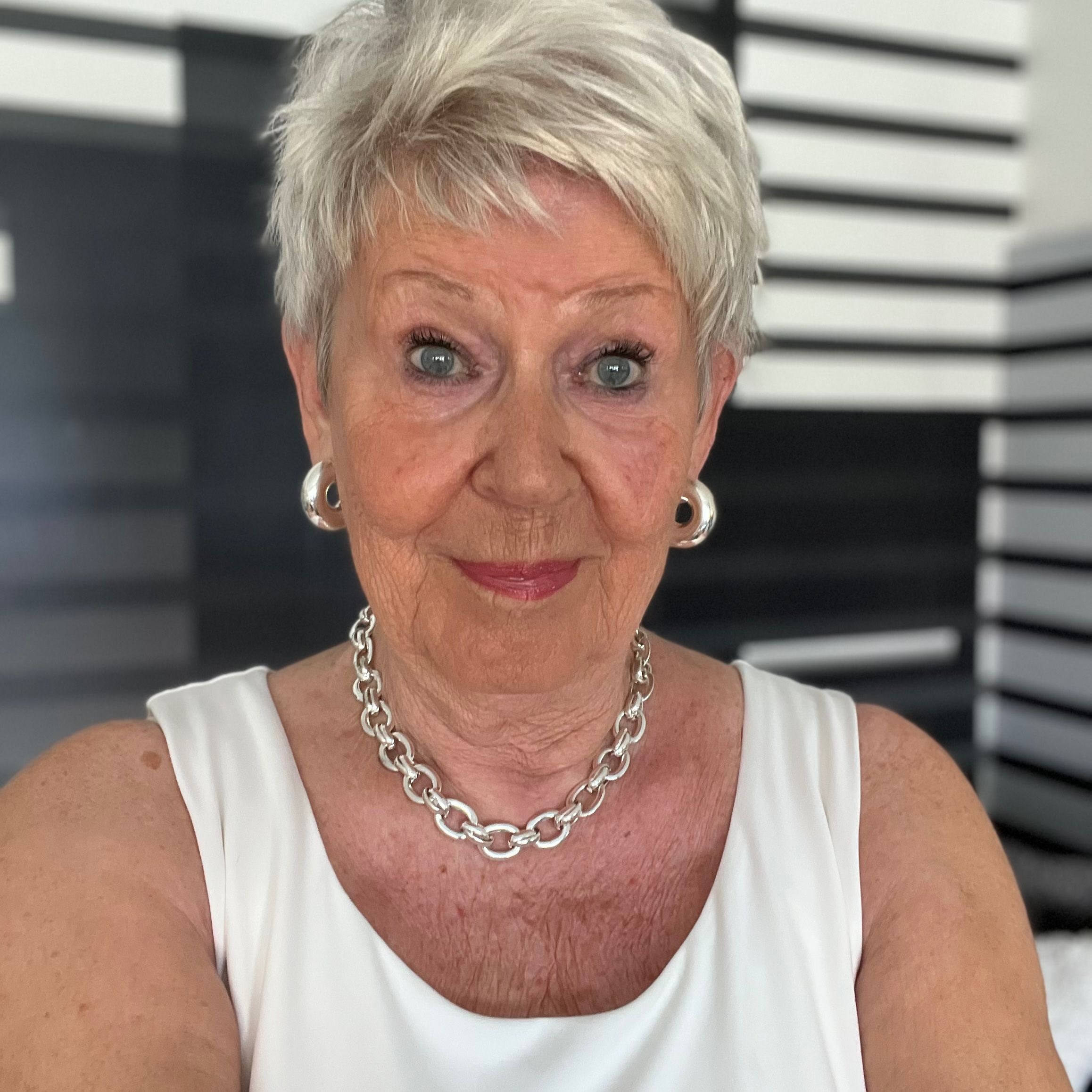 Mona Bogefors profilbild