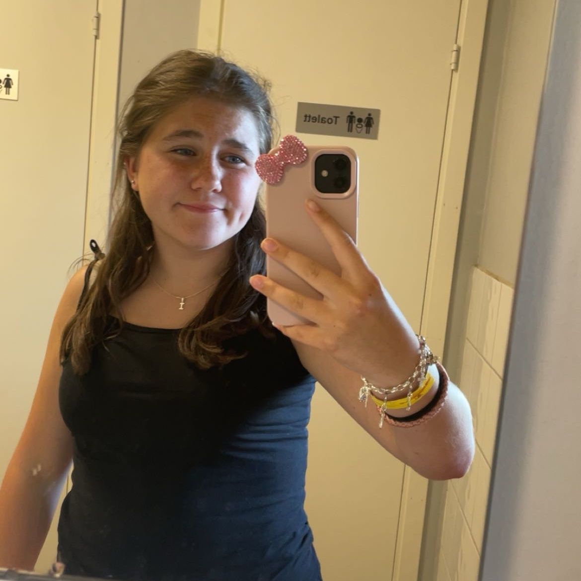 Profilbild för Izabell Hughes