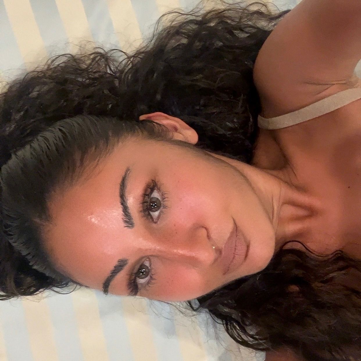 Profilbild för Ramona Hezaveh