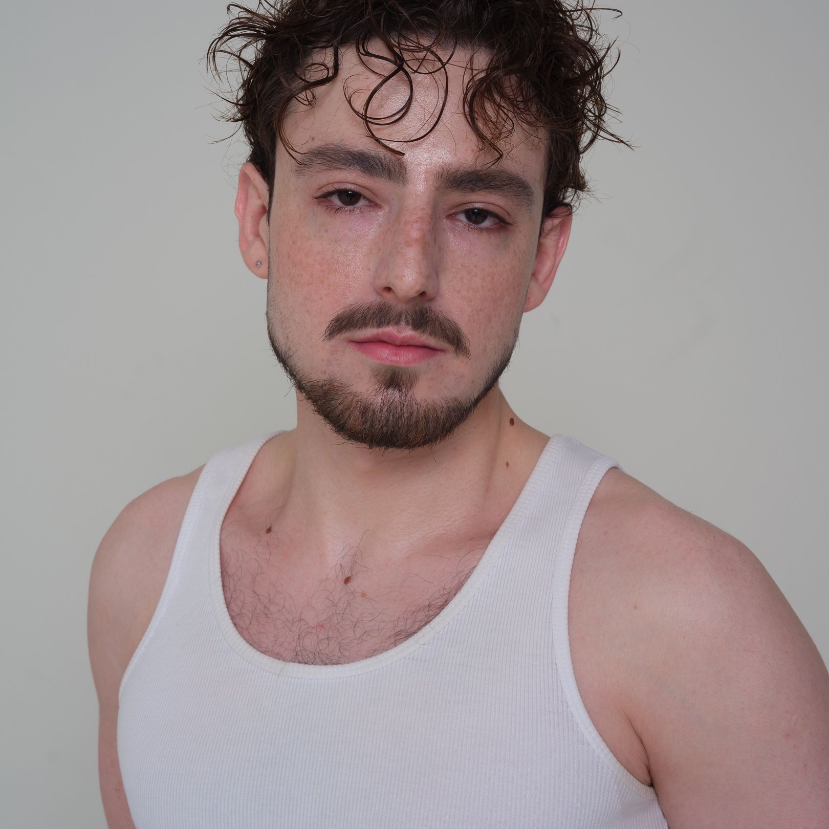Profilbild för Yogi B.