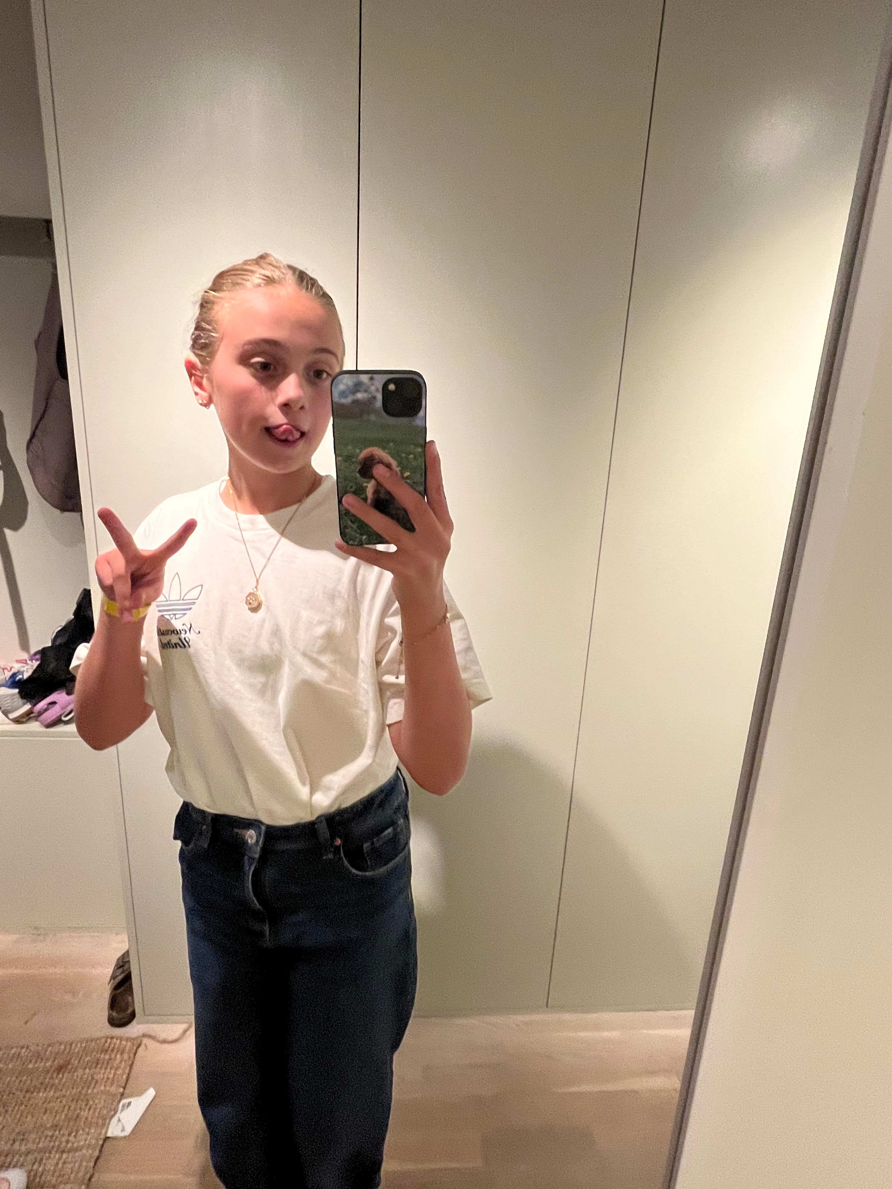 Profilbild för Belle Breeze Brard