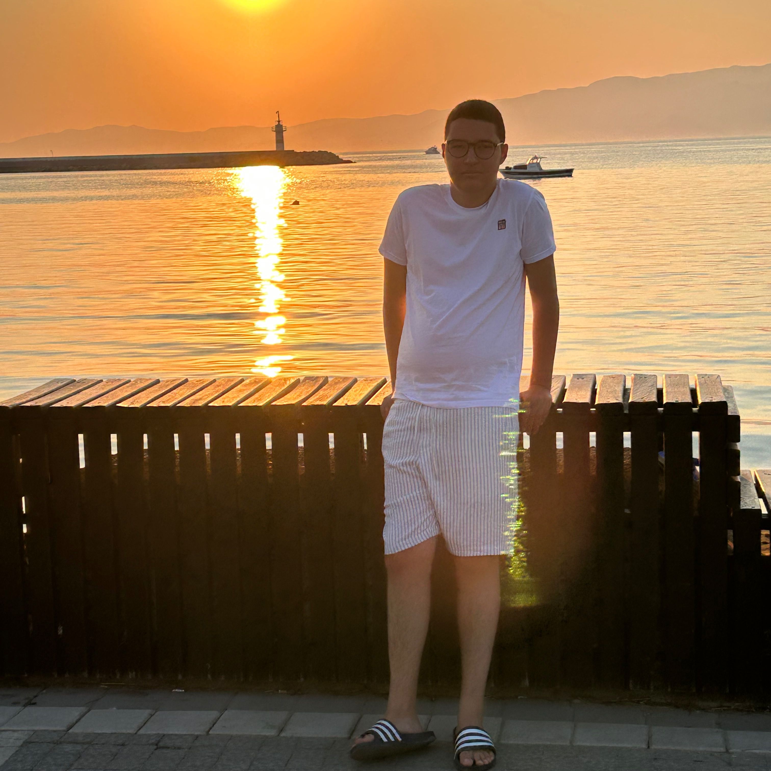 Profilbild för Cem Peker