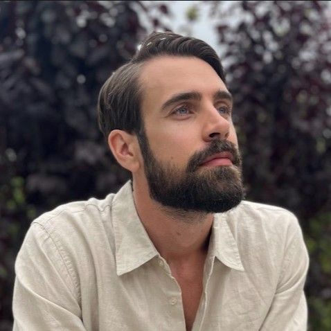 Profilbild för Simon Roos Melin