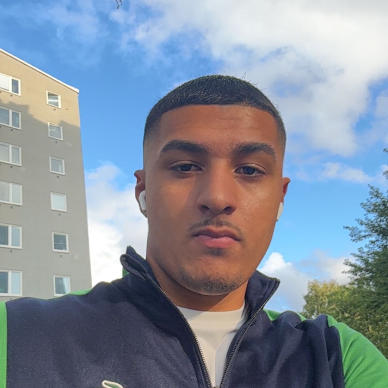 Profilbild för Lionel Karadaghi
