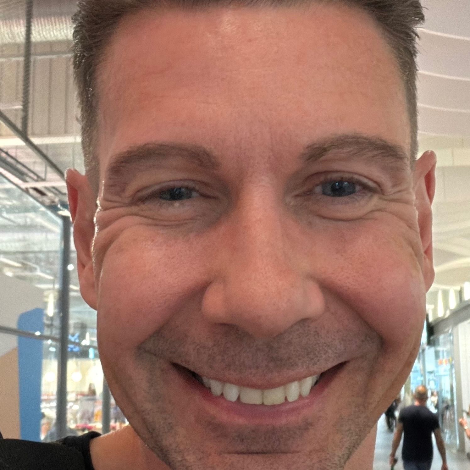 Profilbild för Björn Hallinder