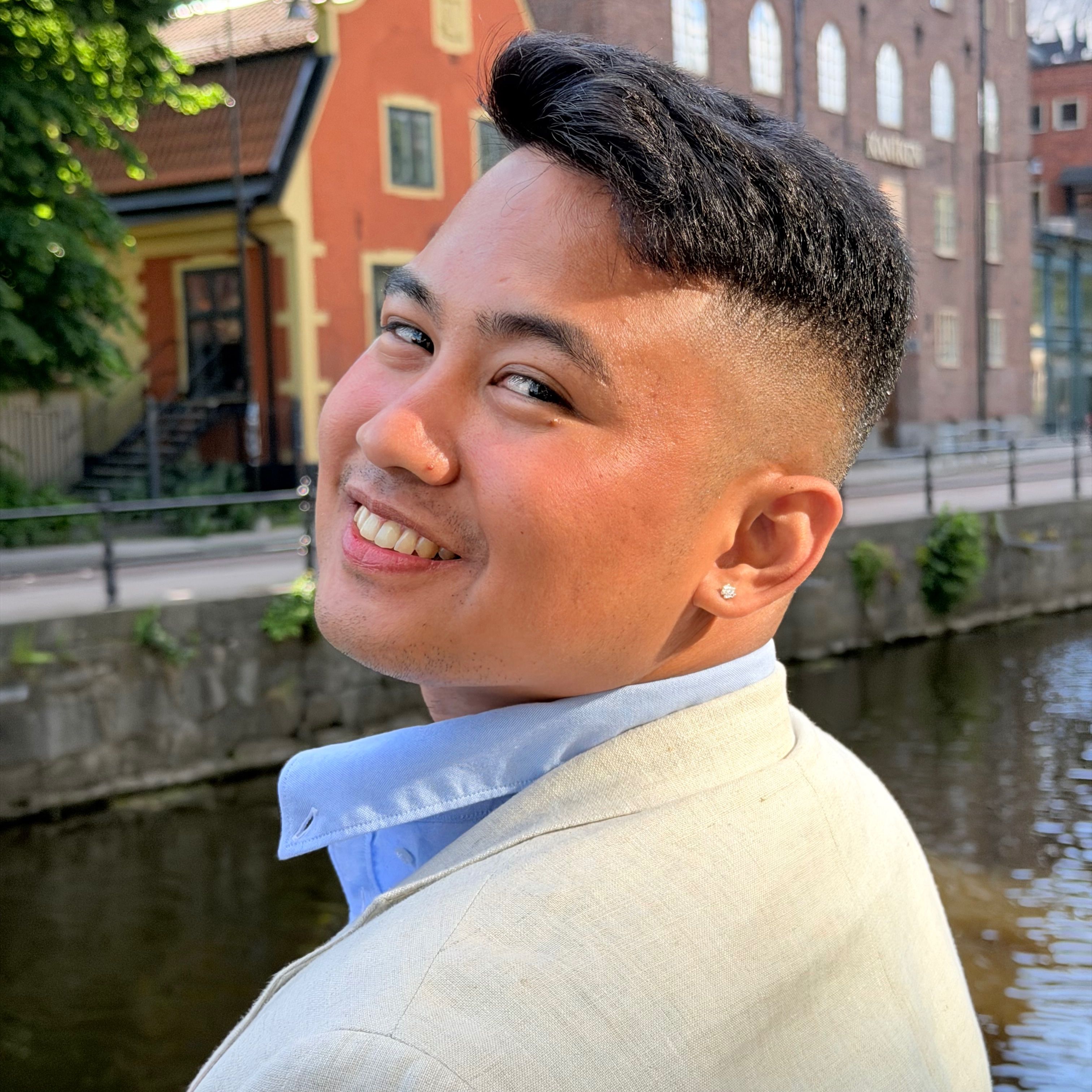 Profilbild för Chester Abellaneda Tinio