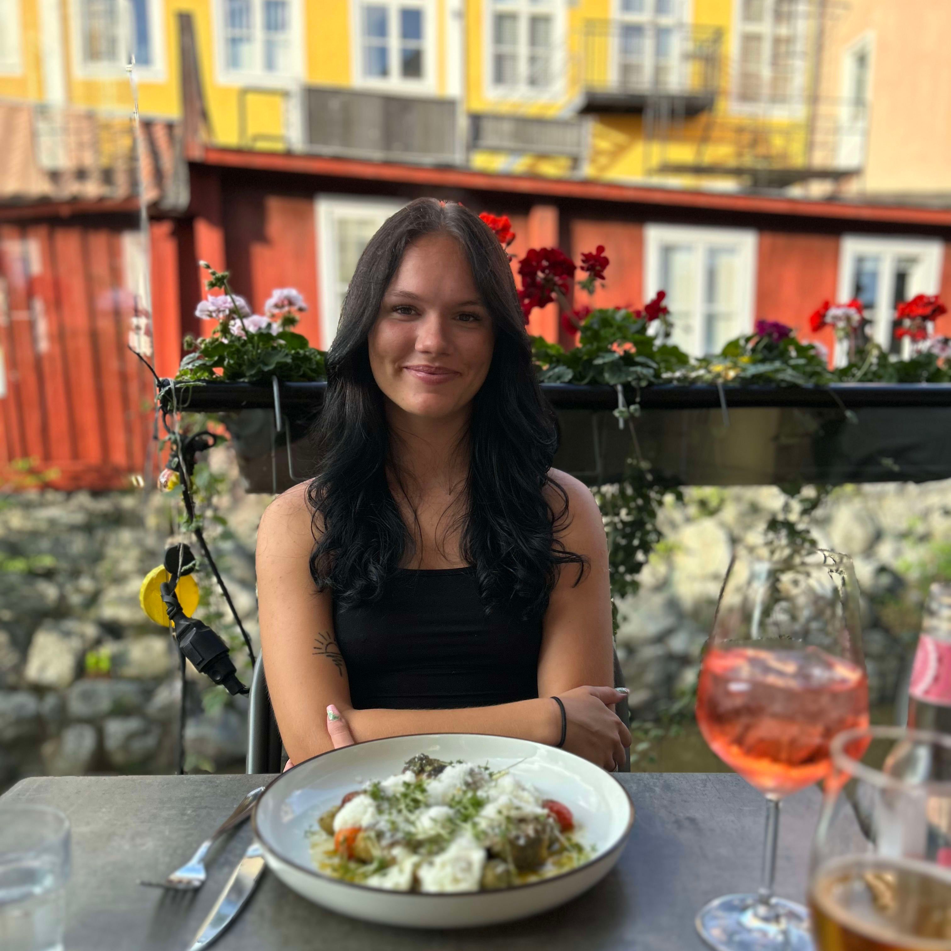 Profilbild för Ebba Csapucha Eriksson