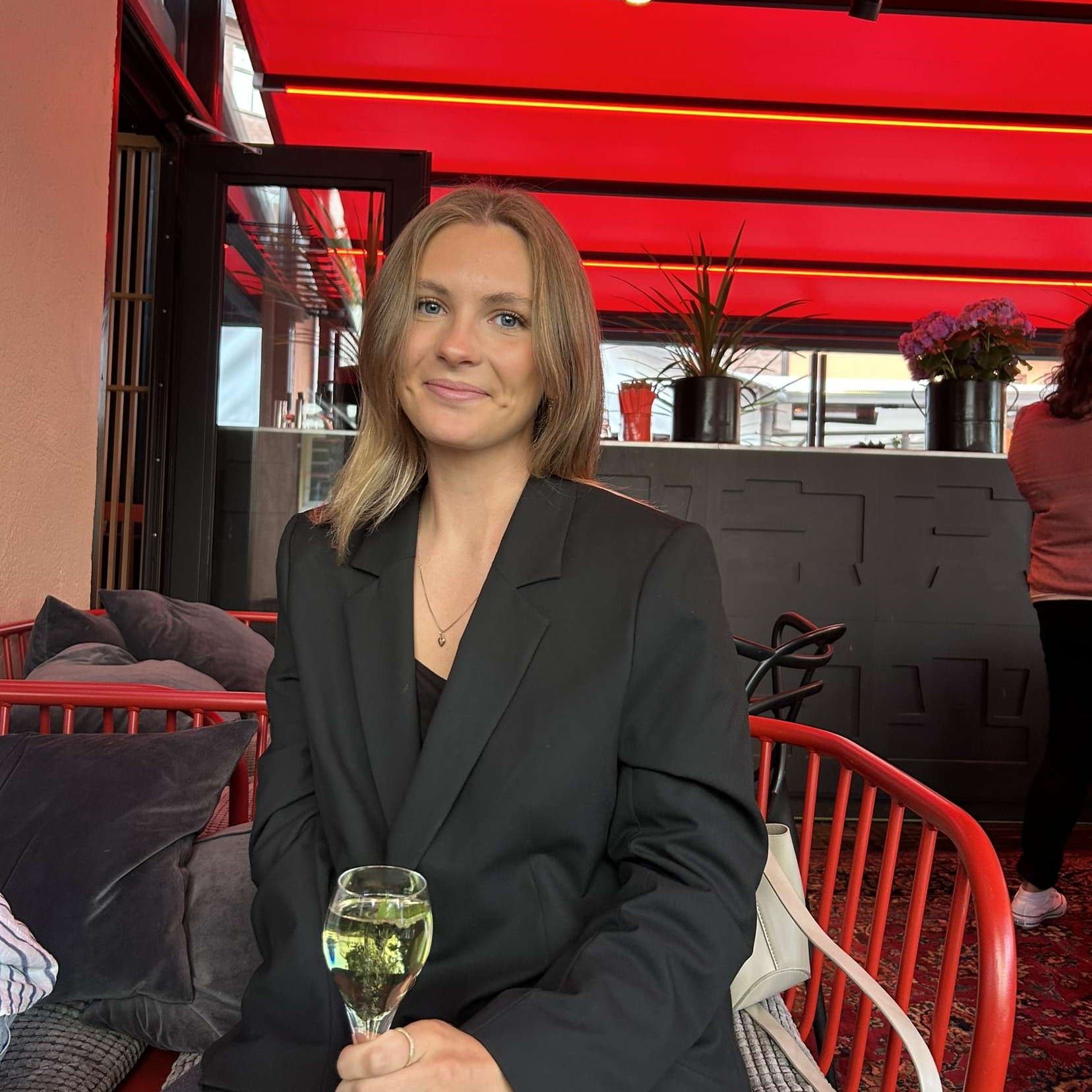 Profilbild för Evelina Nilsson