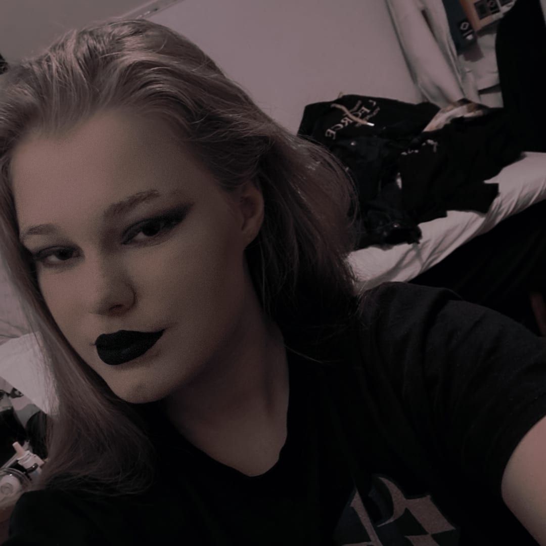 Profilbild för Tyra Lundbäck Rimforsen