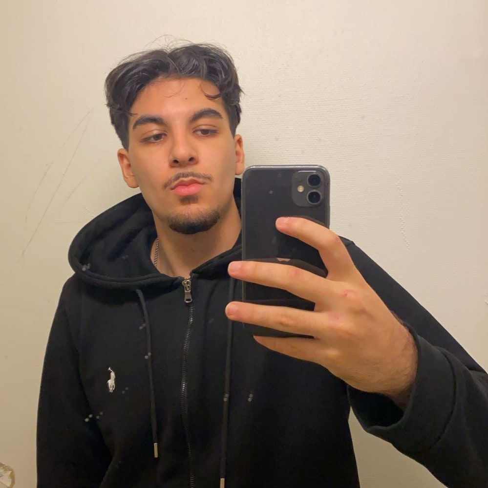Profilbild för Adam Tubishat