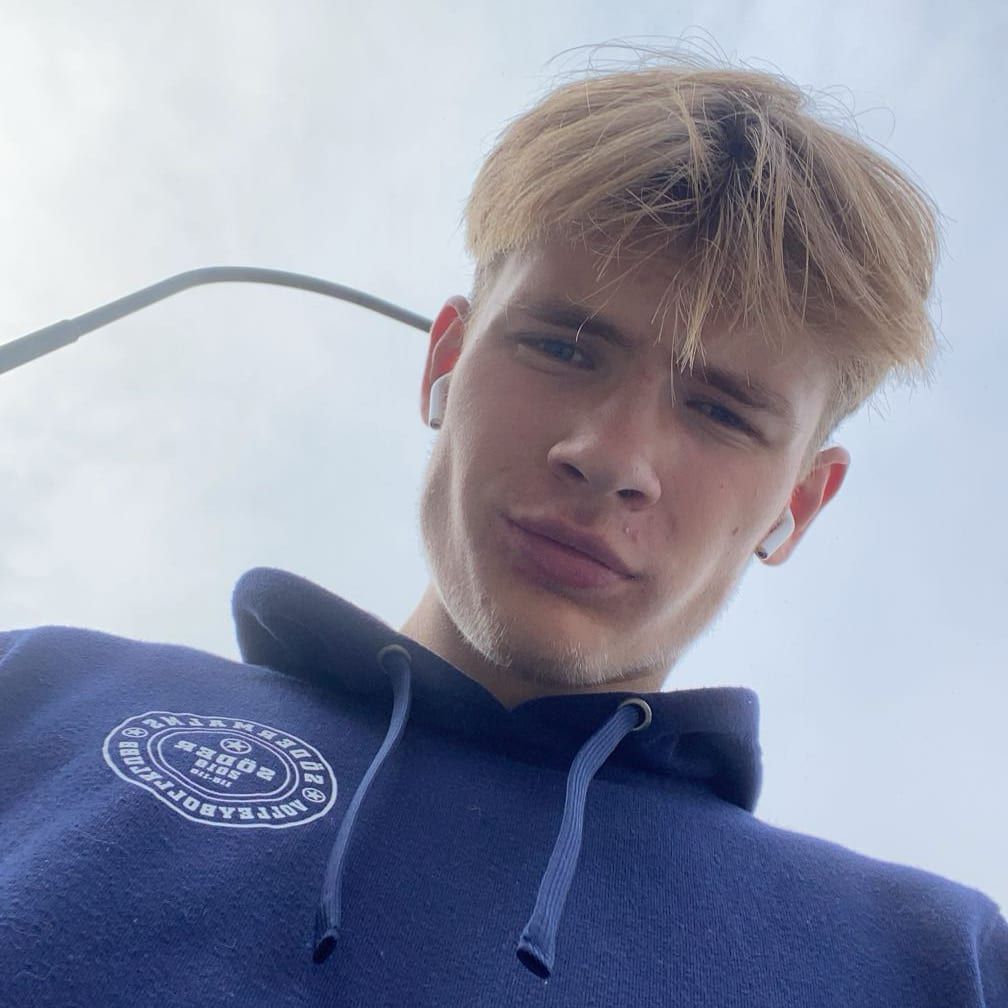 Profilbild för Isak Helldin