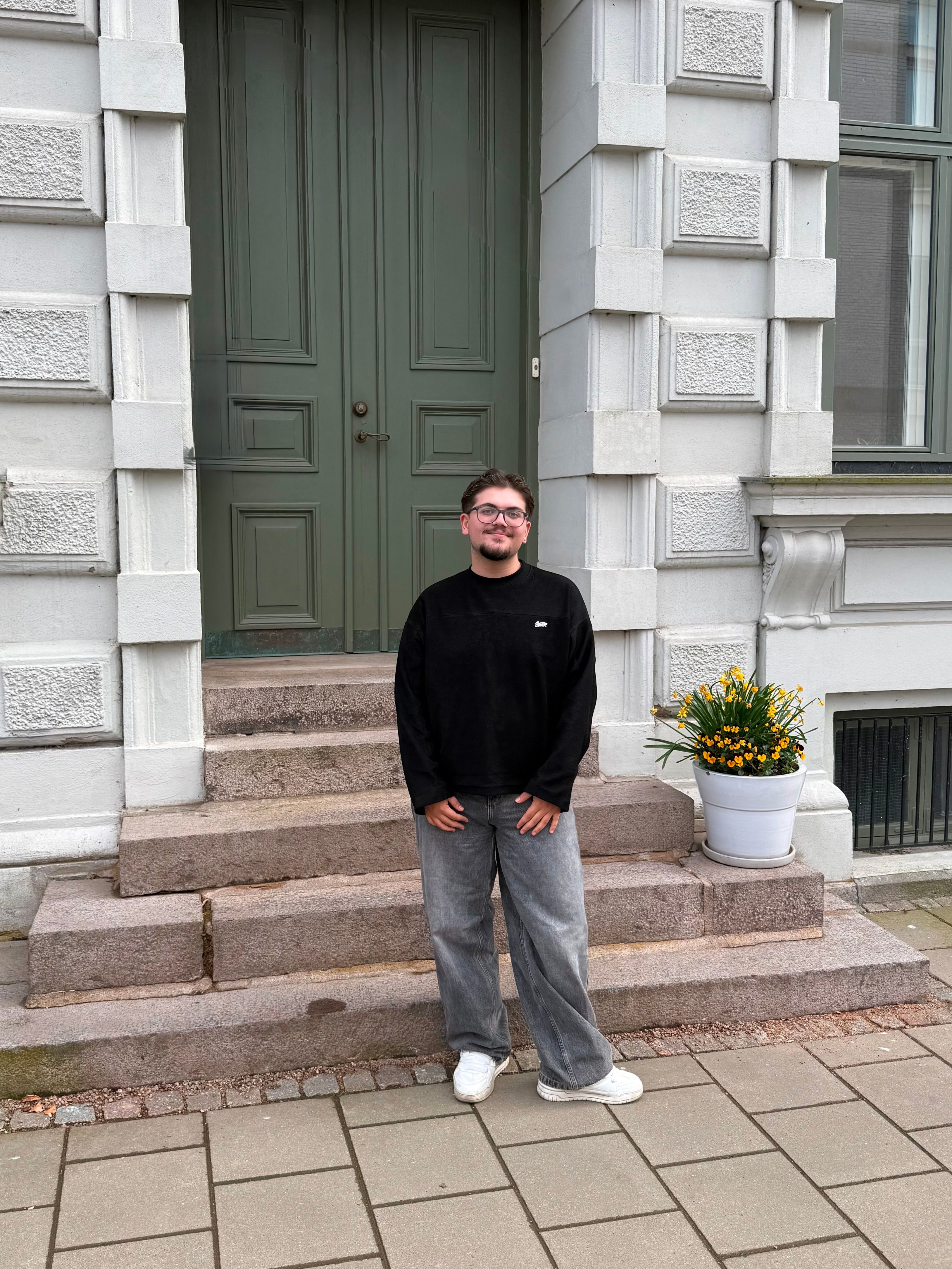 bild 0}