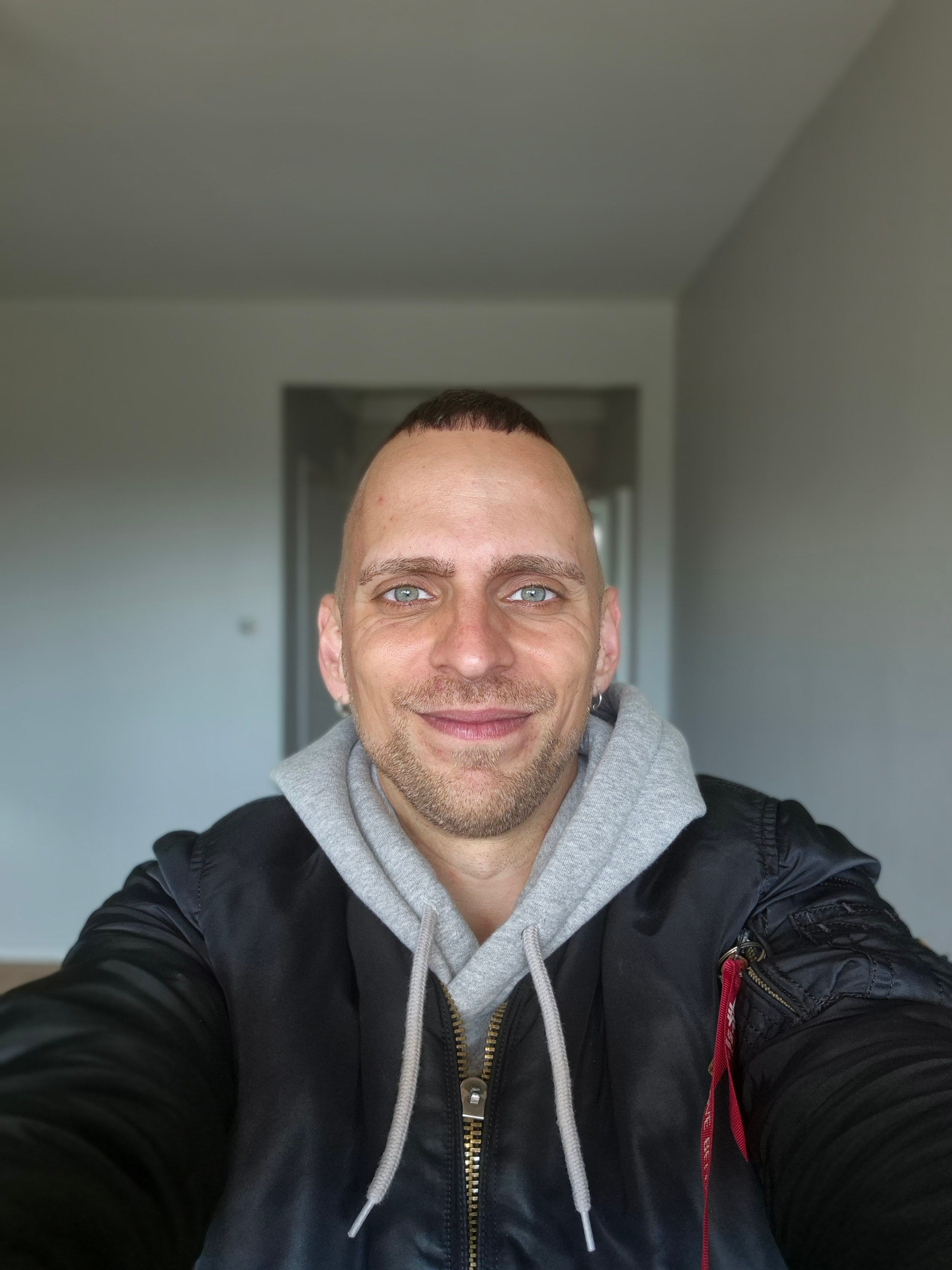 bild 0}