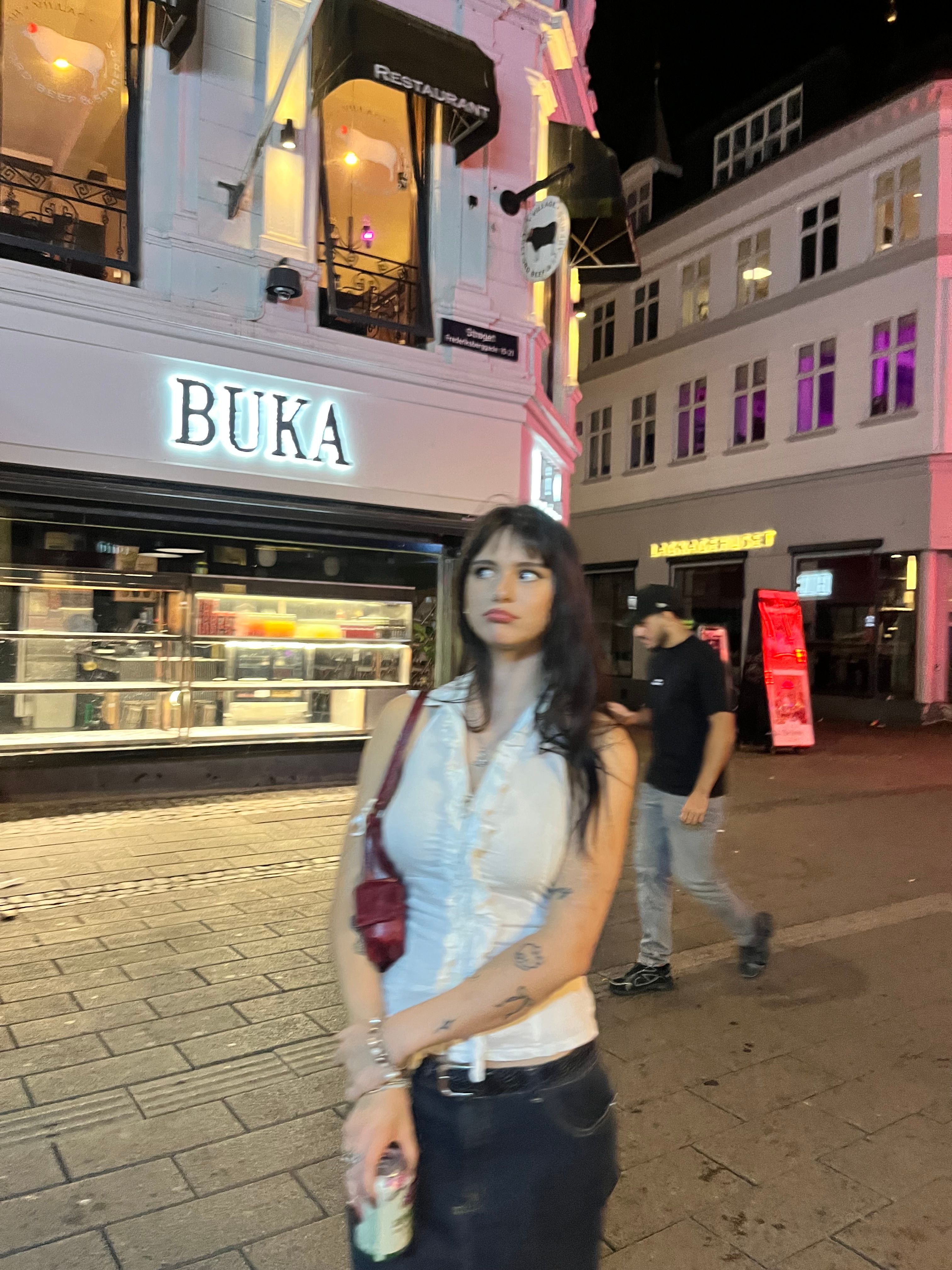 bild 0}