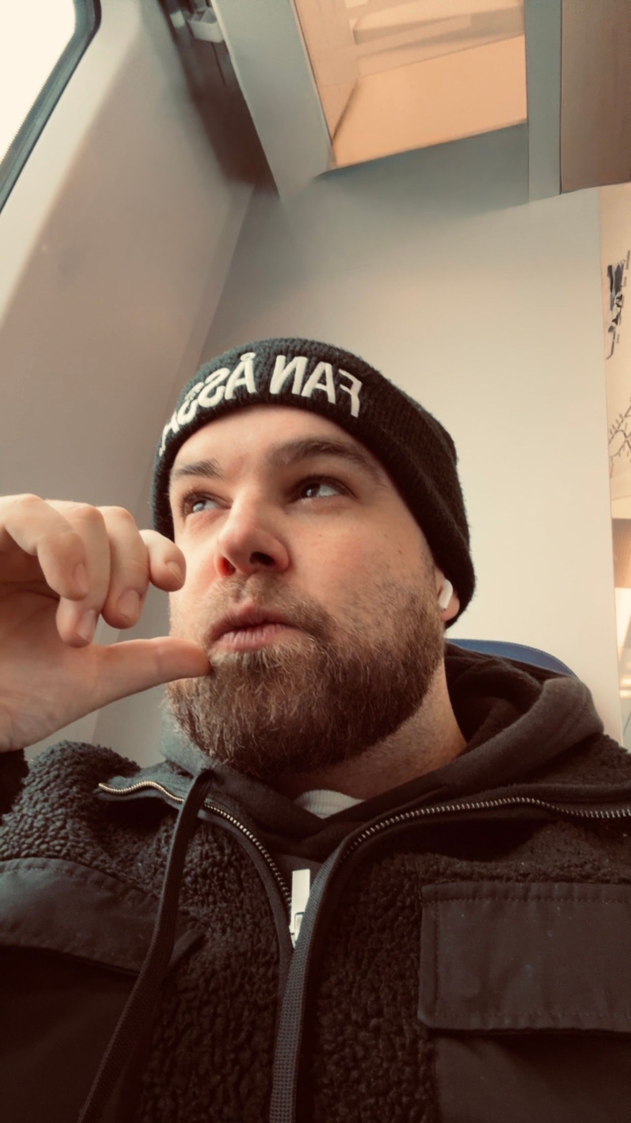 bild 0}