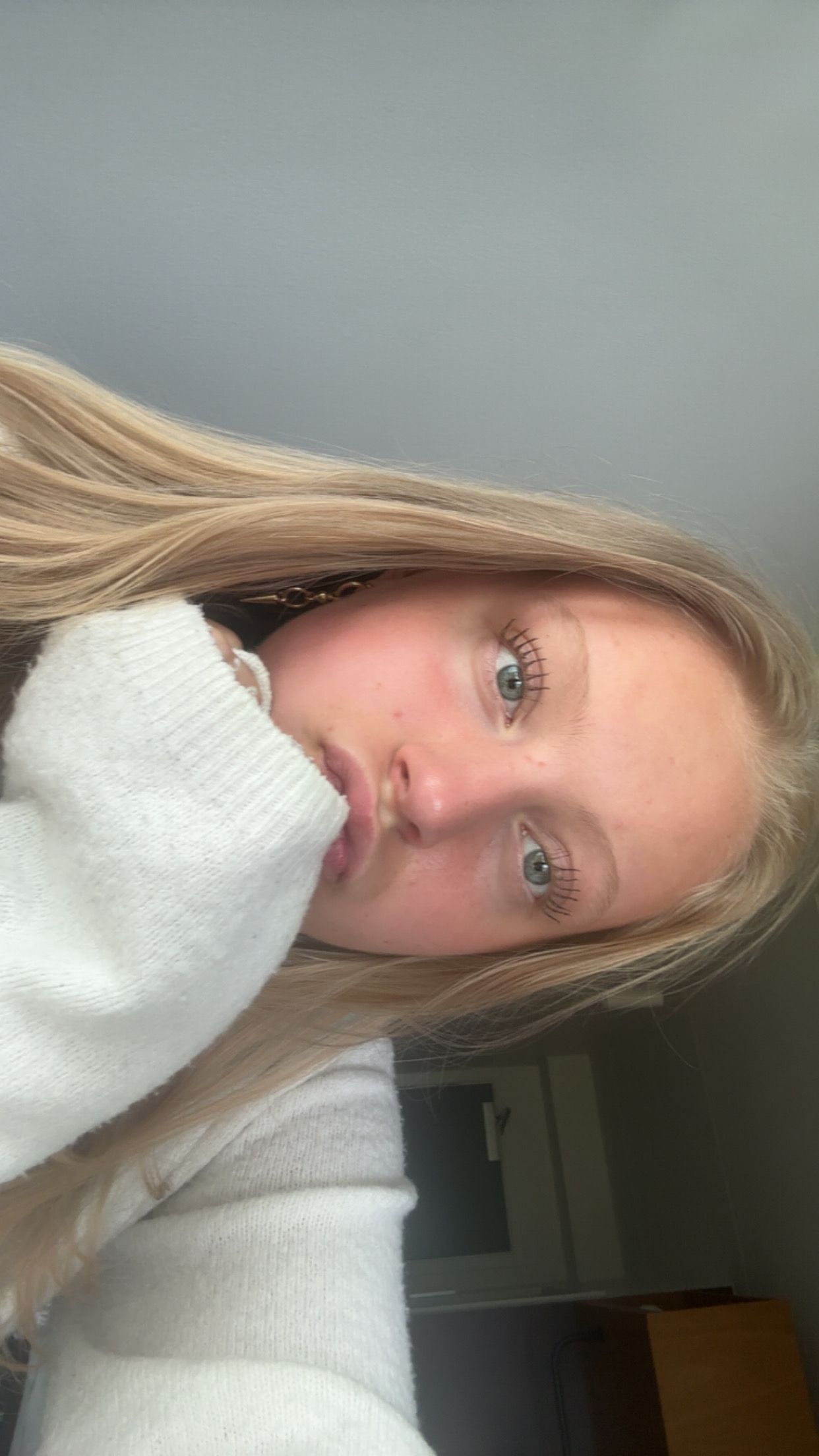 bild 0}