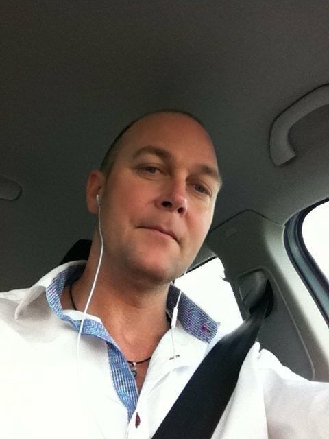 bild 0}