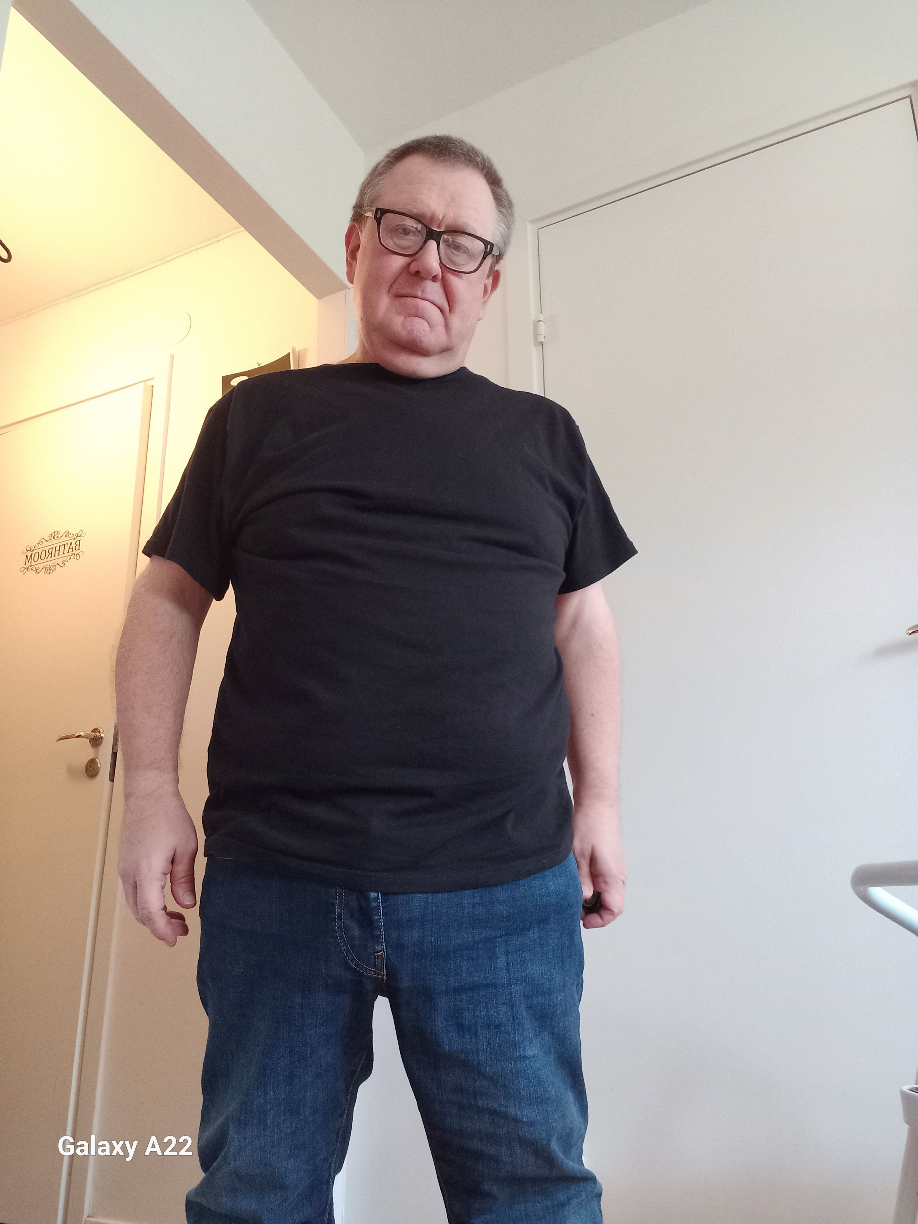 bild 0}