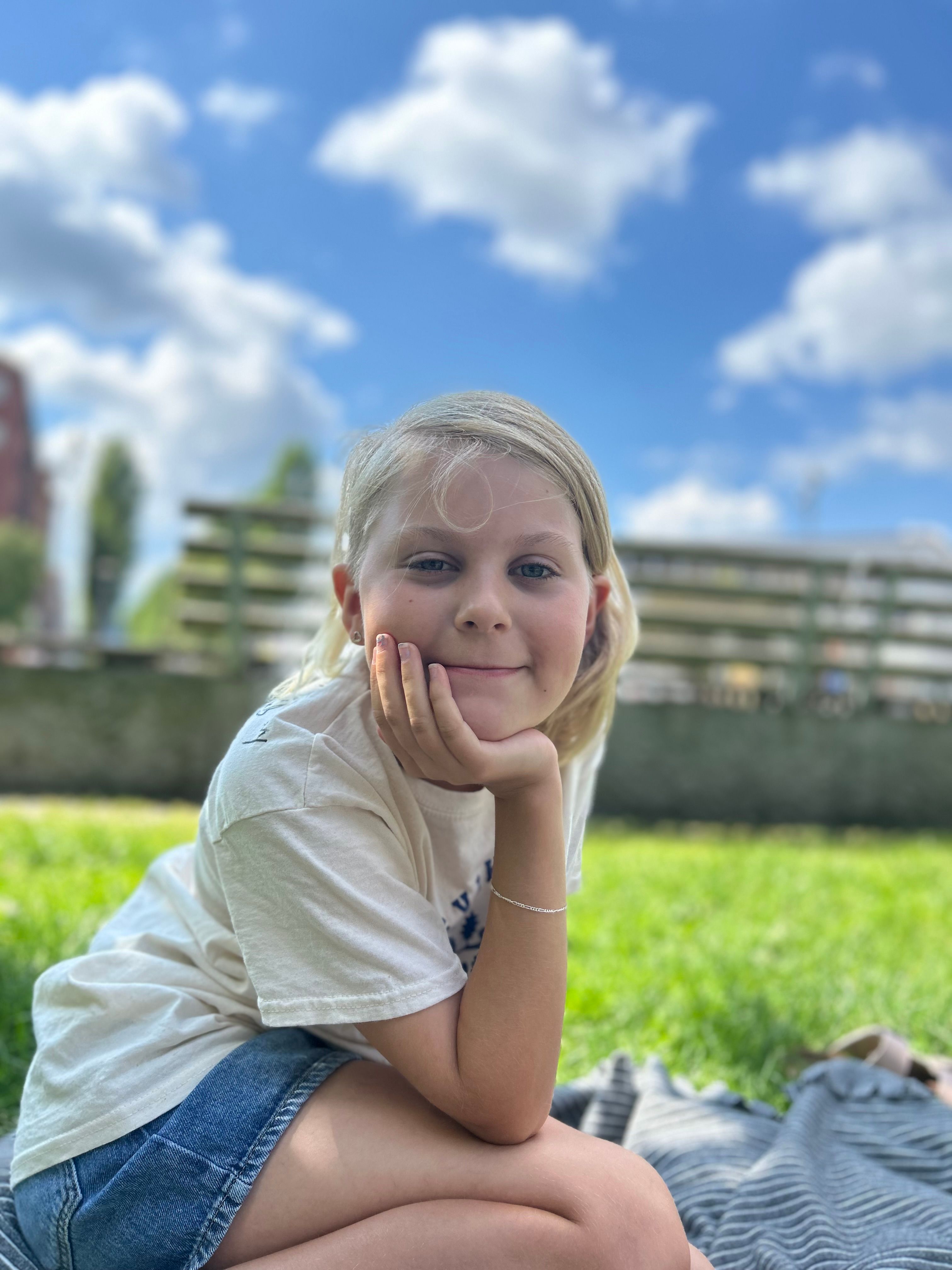 bild 0}