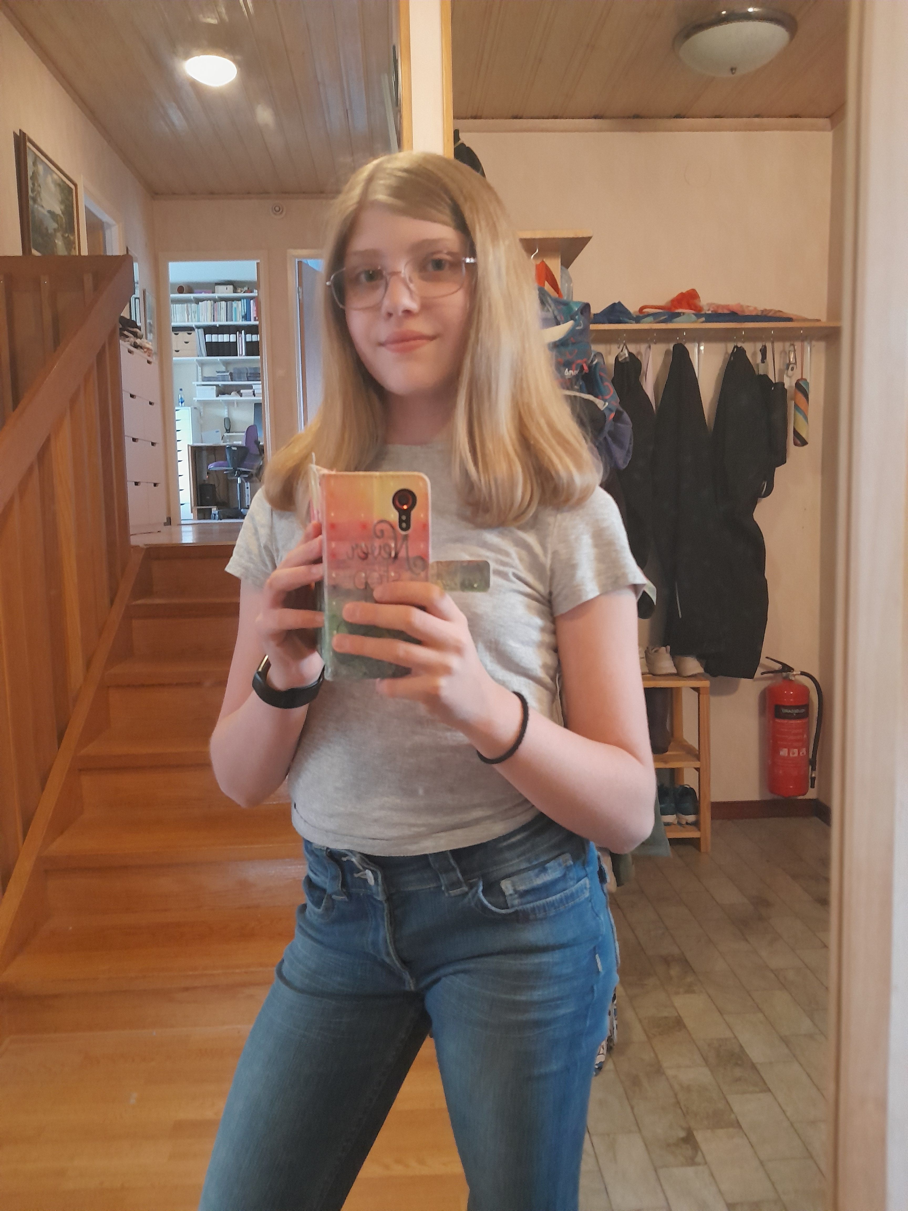 bild 0}