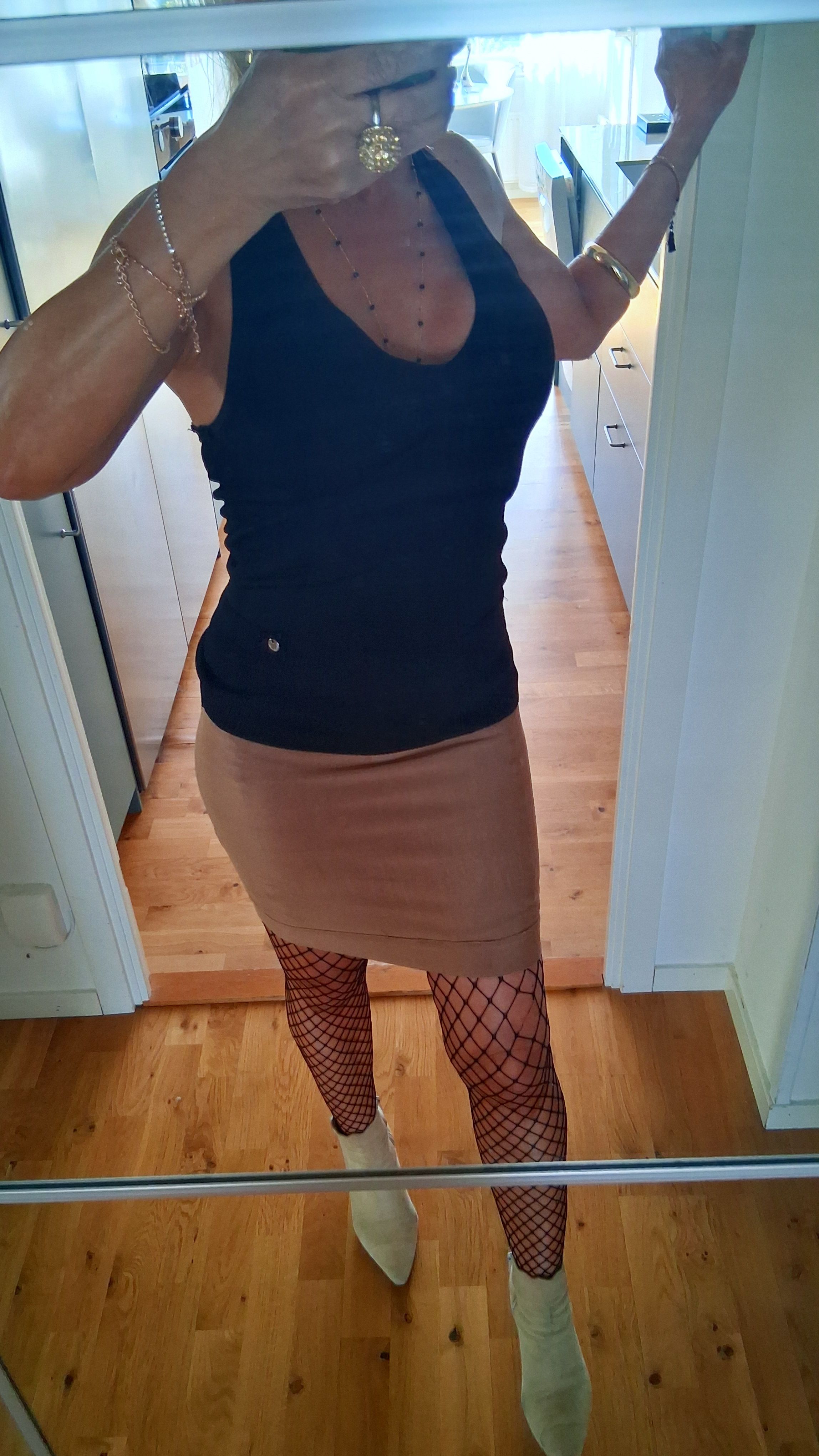 bild 0}