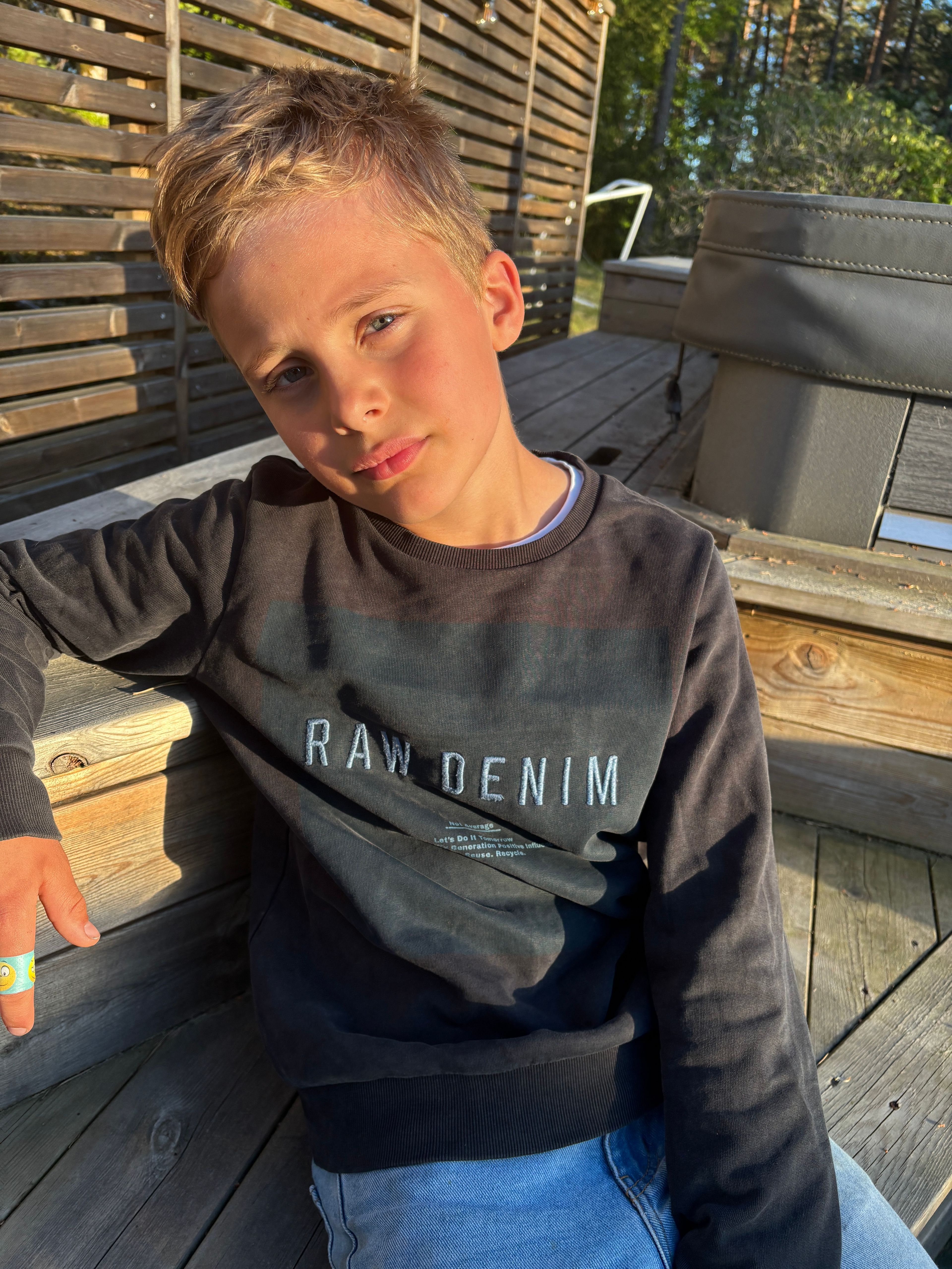 bild 0}