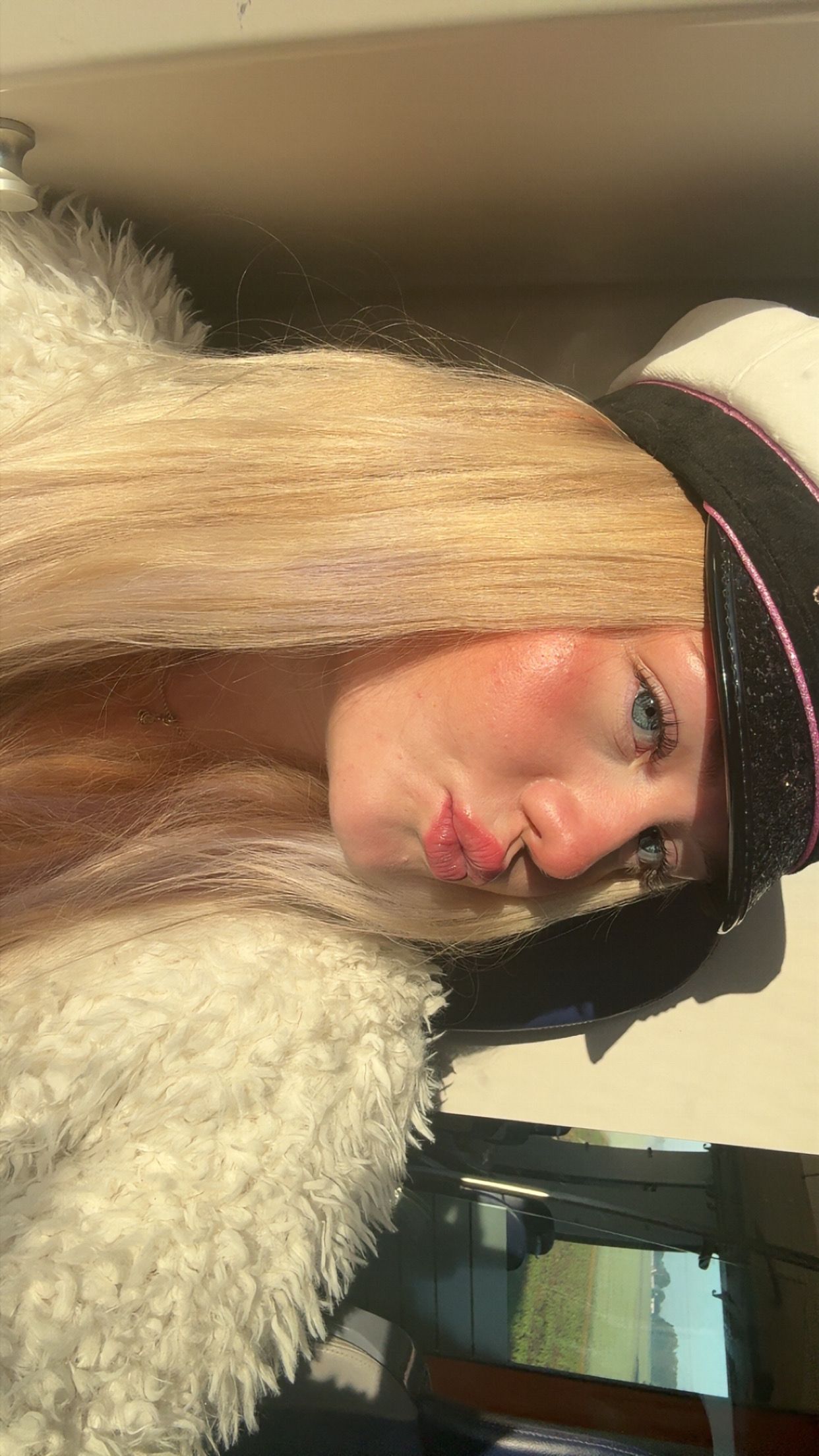 bild 0}