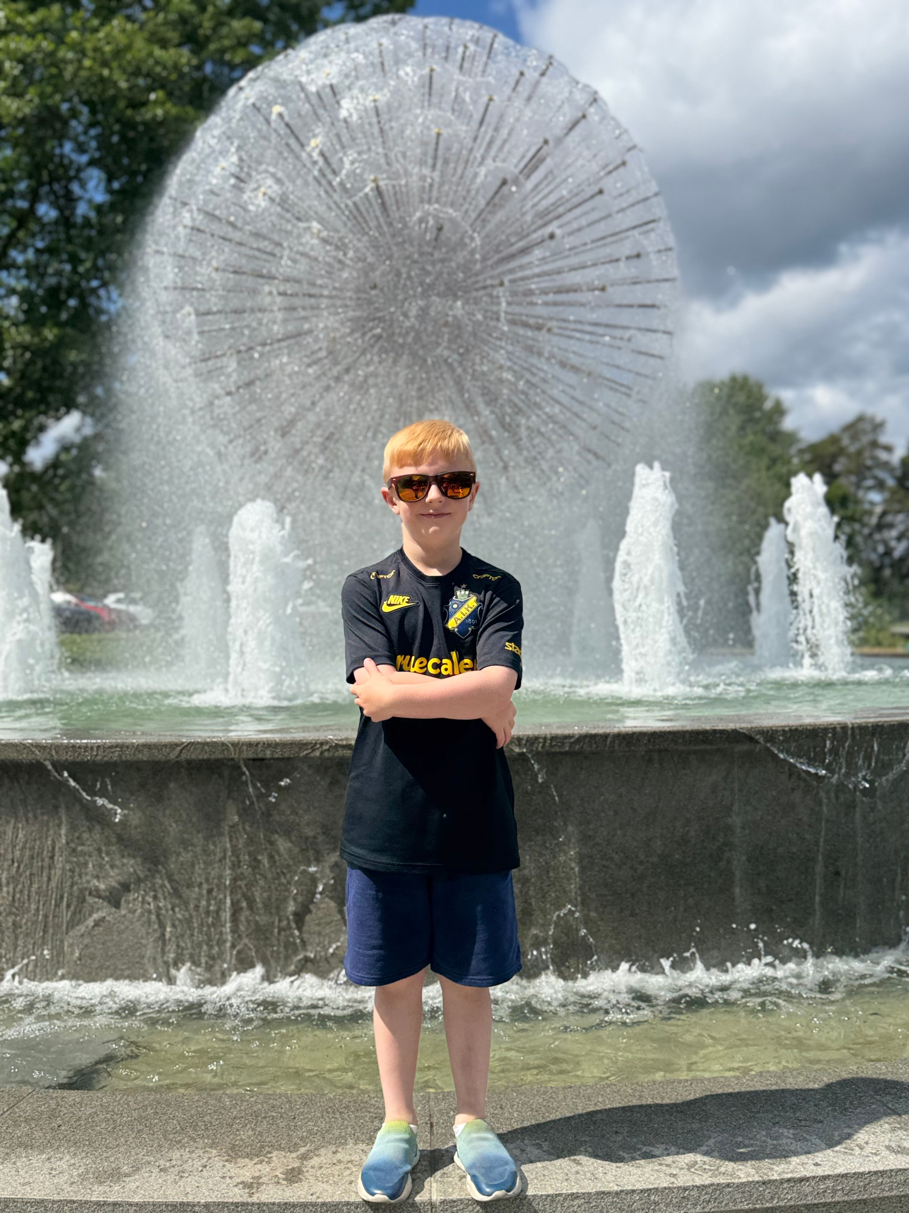 bild 0}