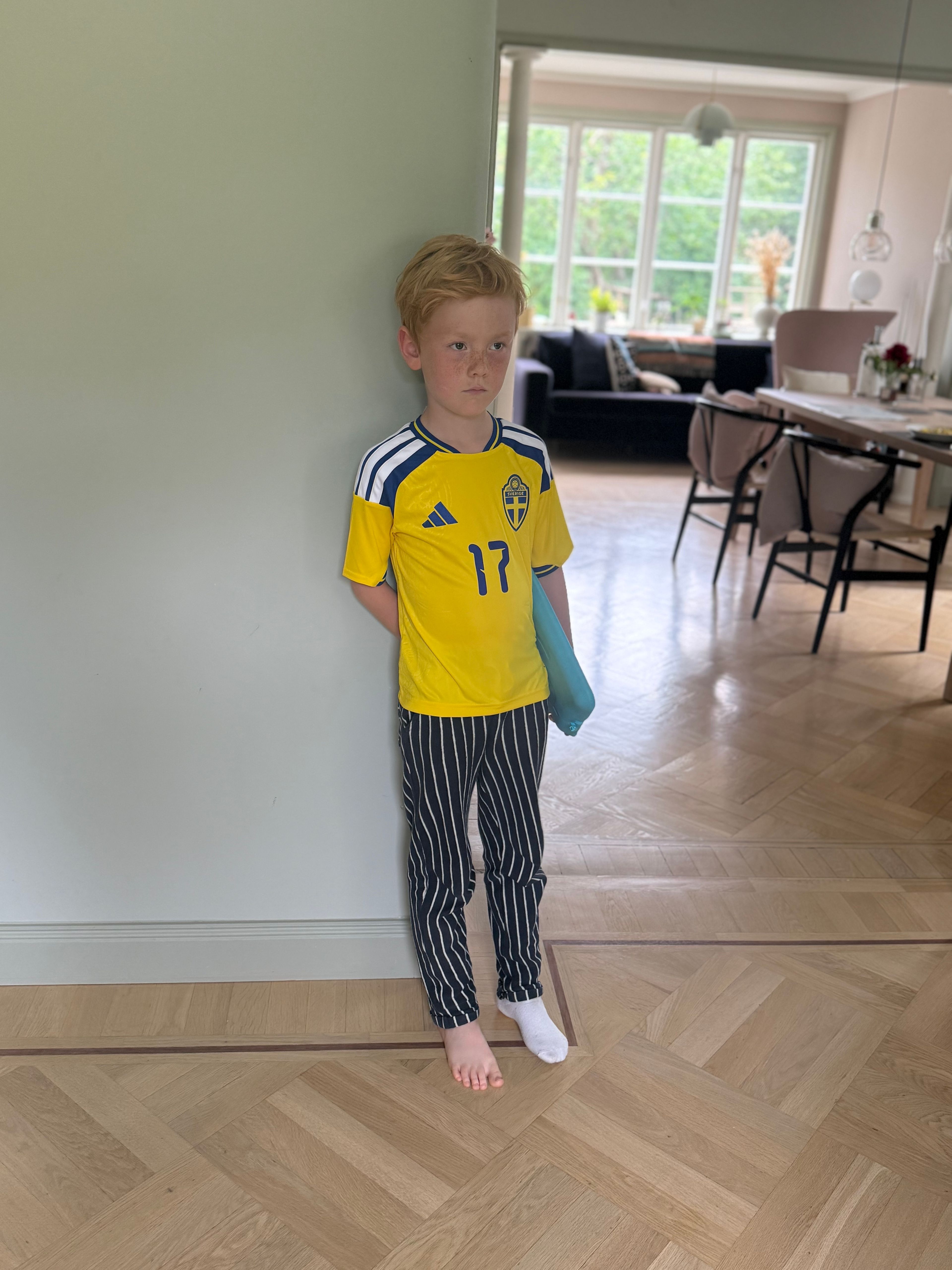 bild 0}