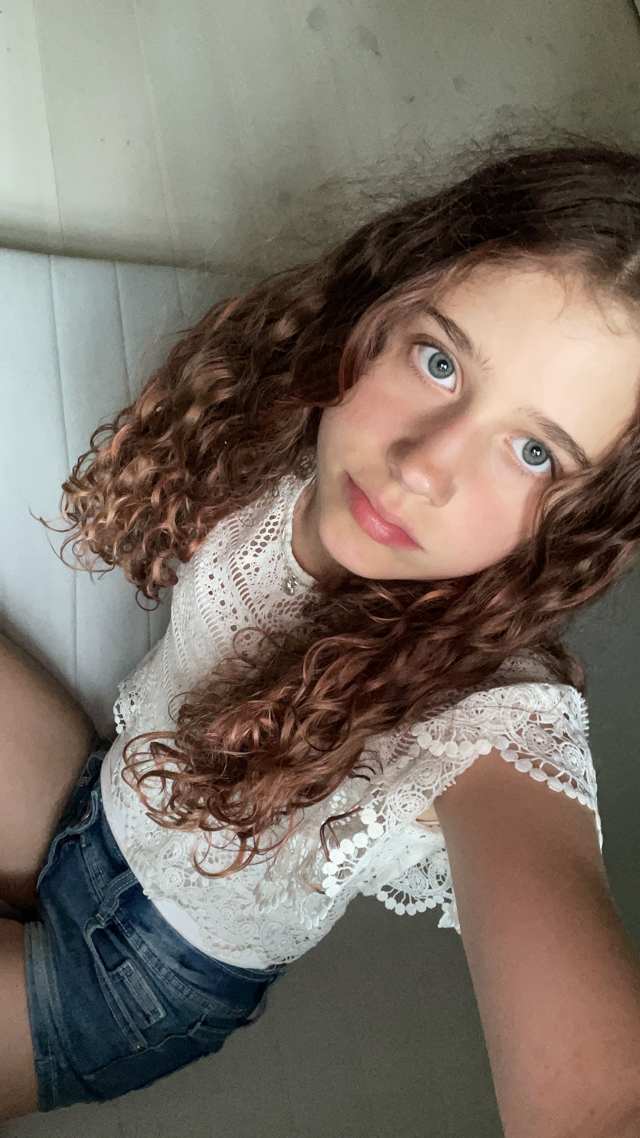 bild 0}