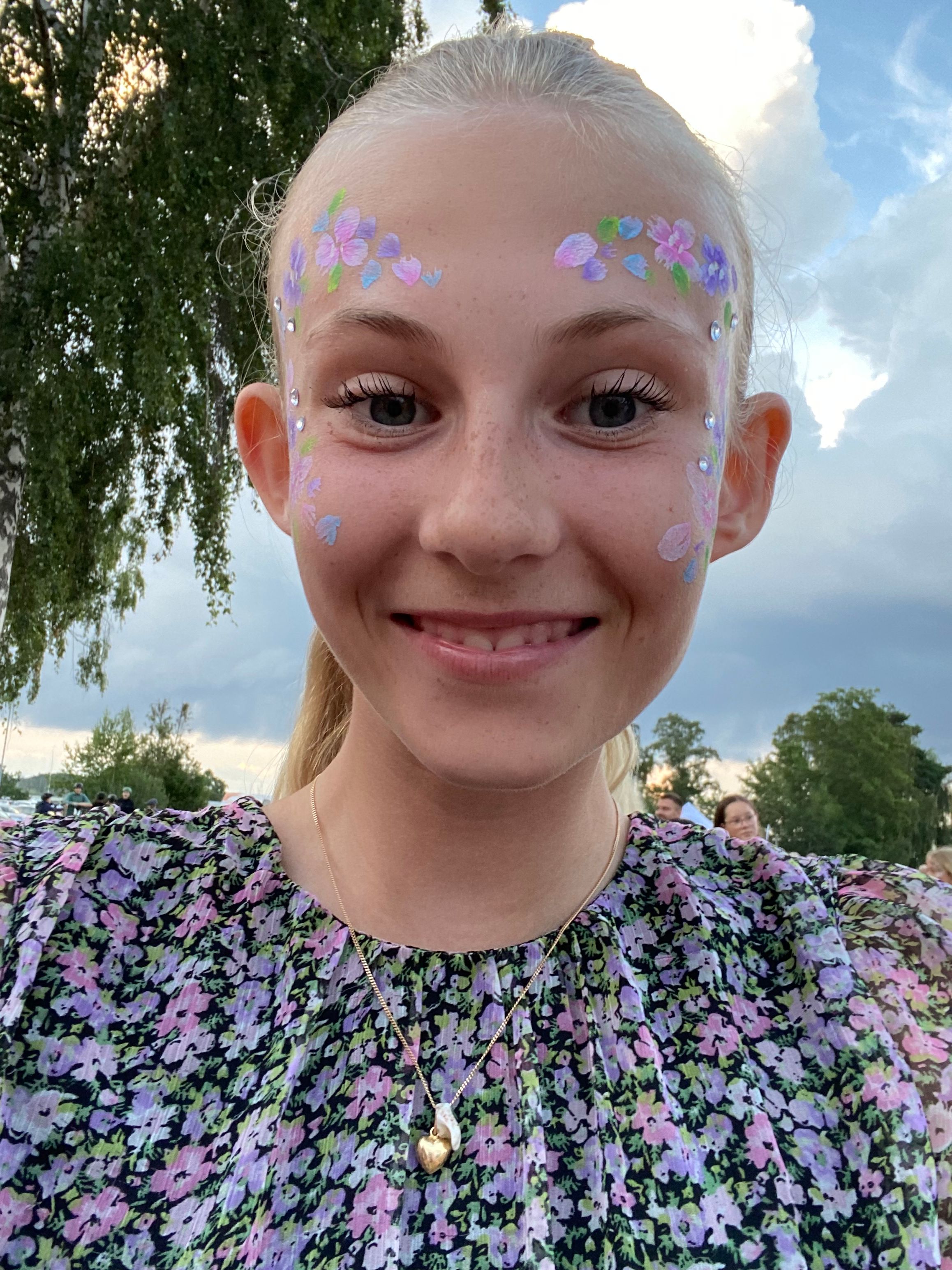 bild 0}